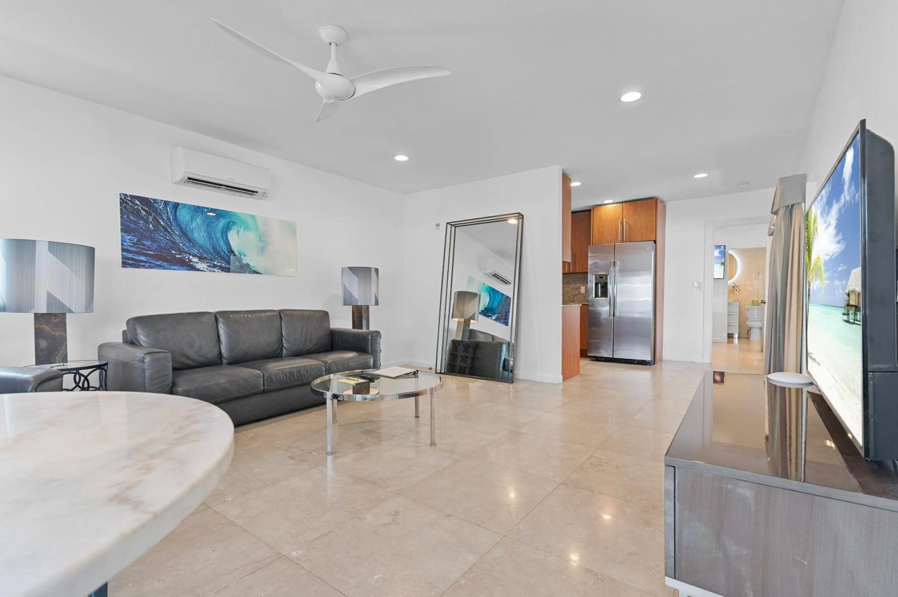 Living room in Isle of Venice Residence and Marina