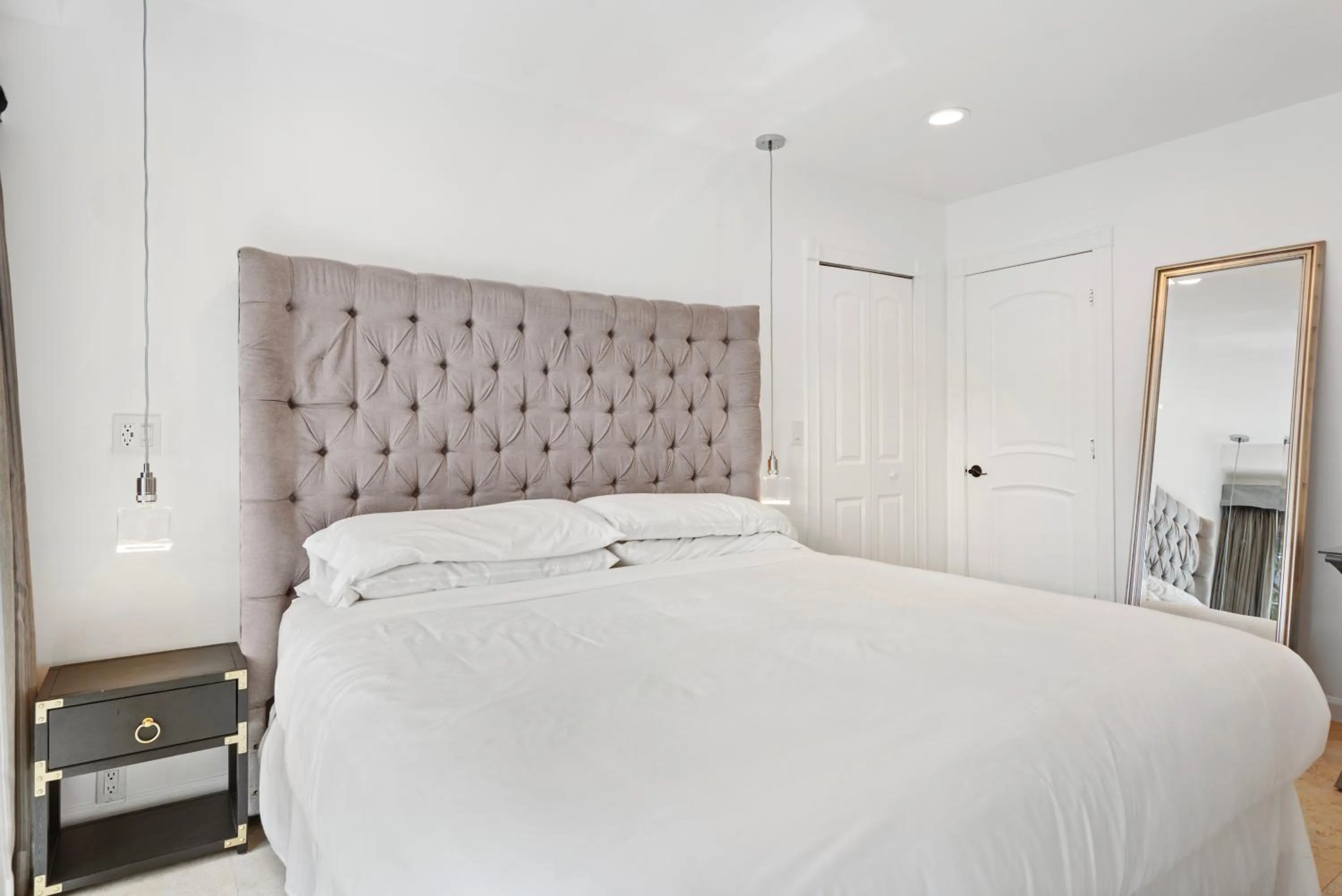 Bedroom, Bed in Isle of Venice Residence and Marina