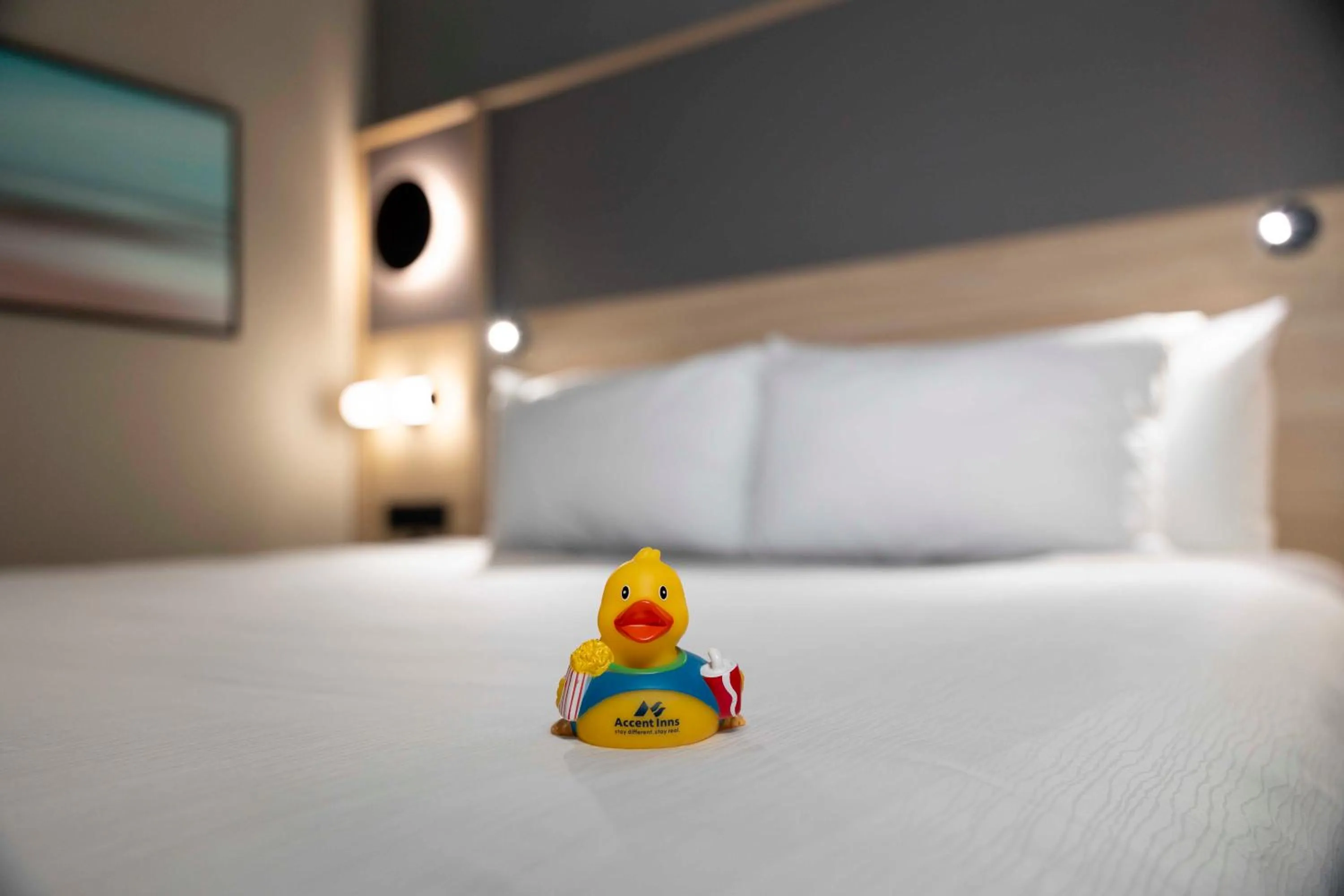 Bed in Accent Inns Vancouver Airport