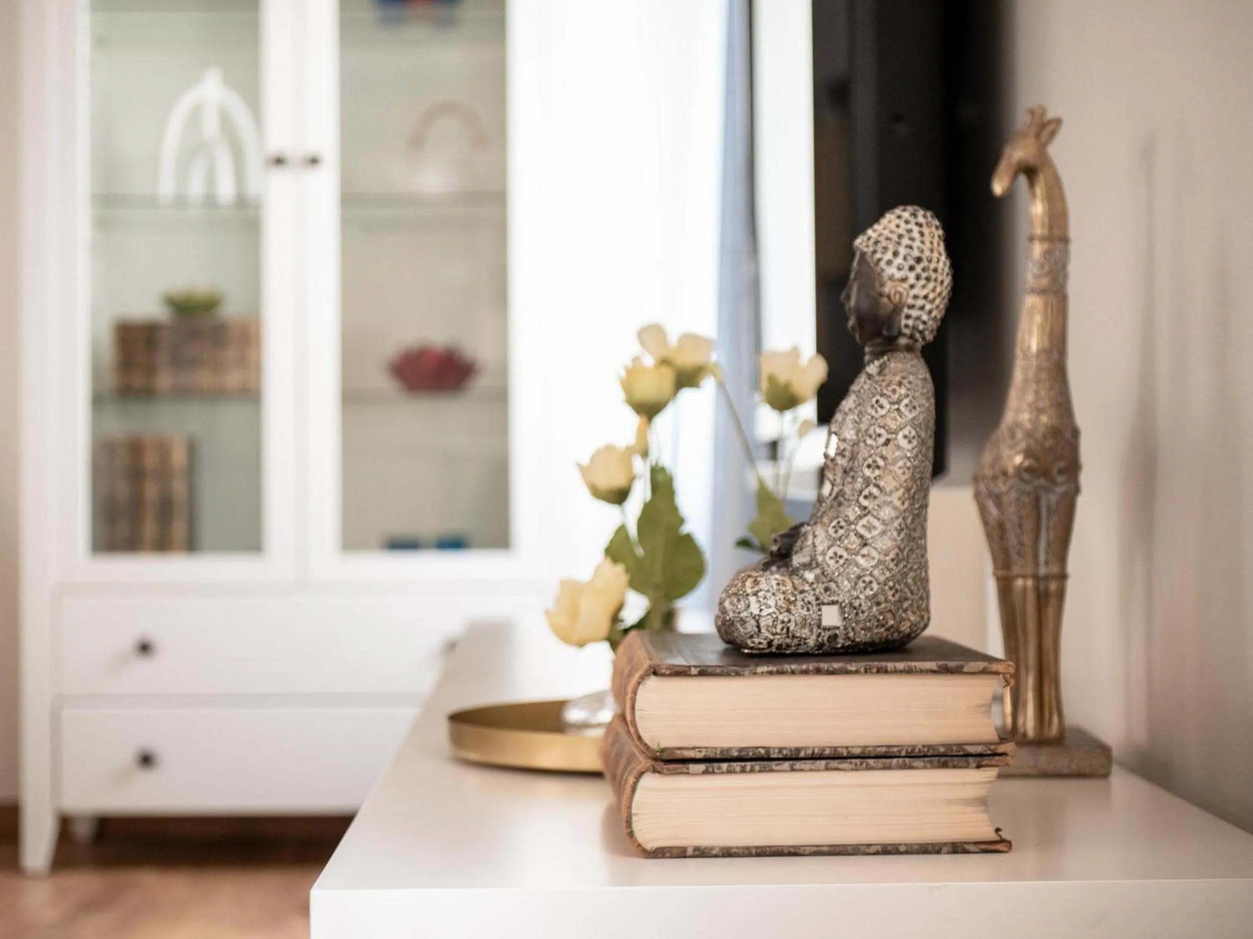 Living room in Pomona Living