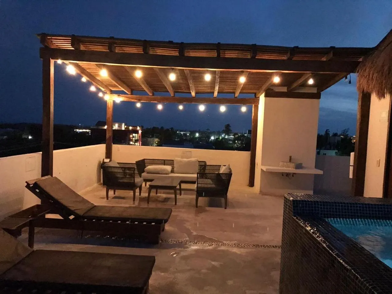 Pool view in Hotel Luna Roja Holbox