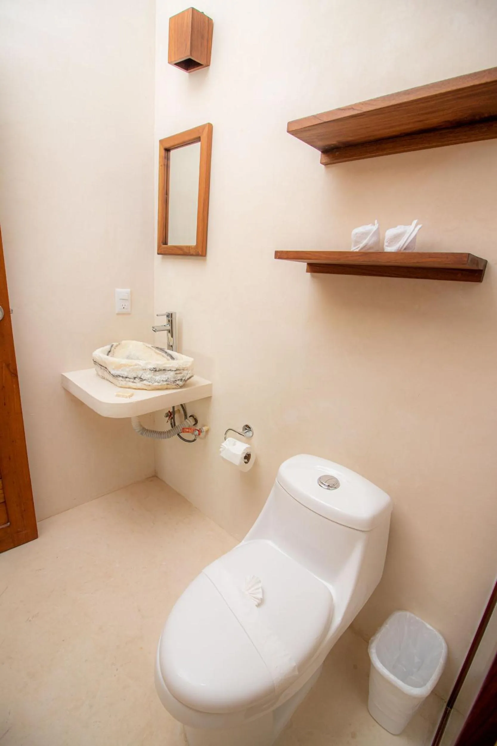 Bathroom in Hotel Luna Roja Holbox