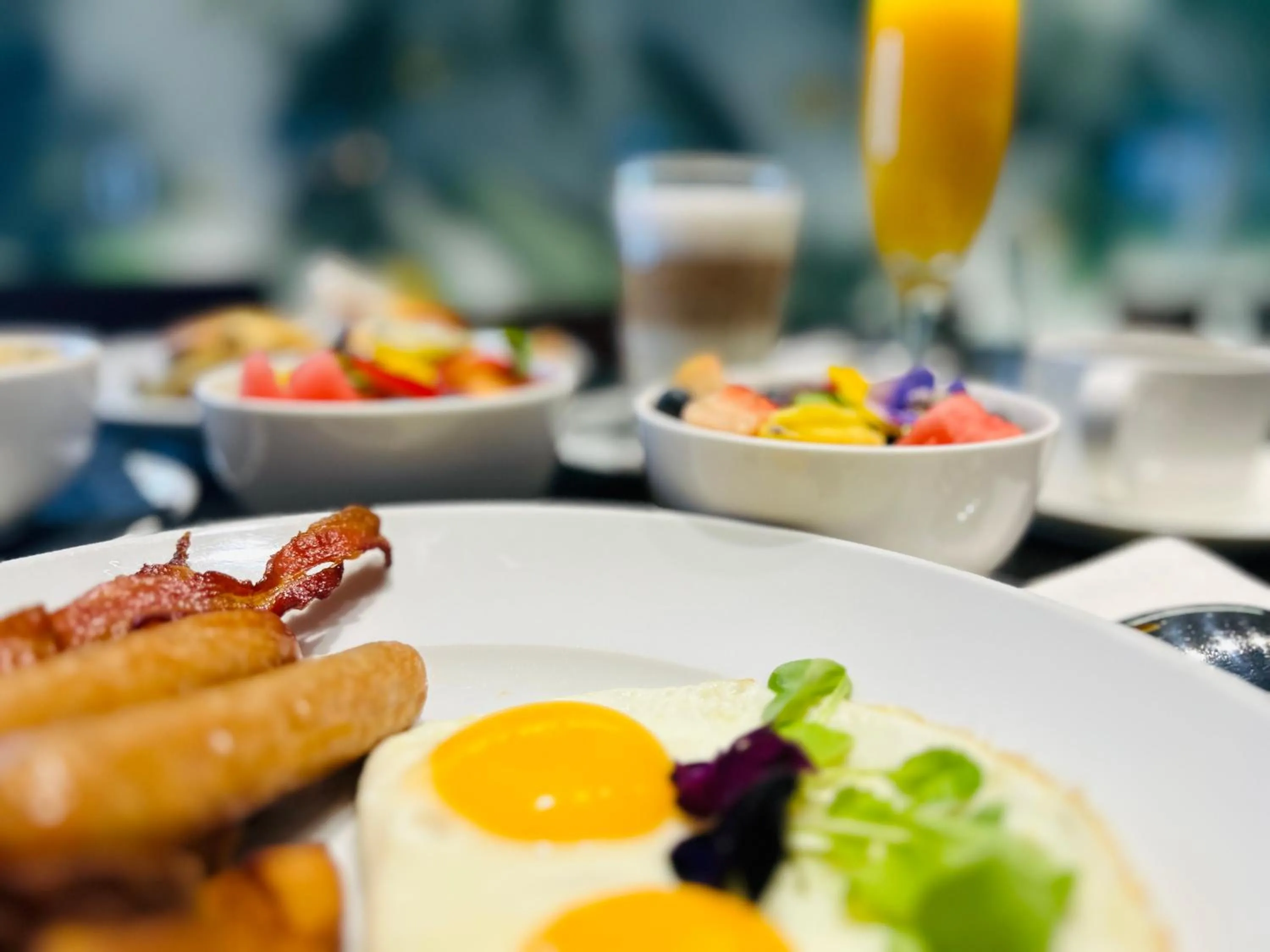 Food and drinks in Warwick Le Crystal - Montréal