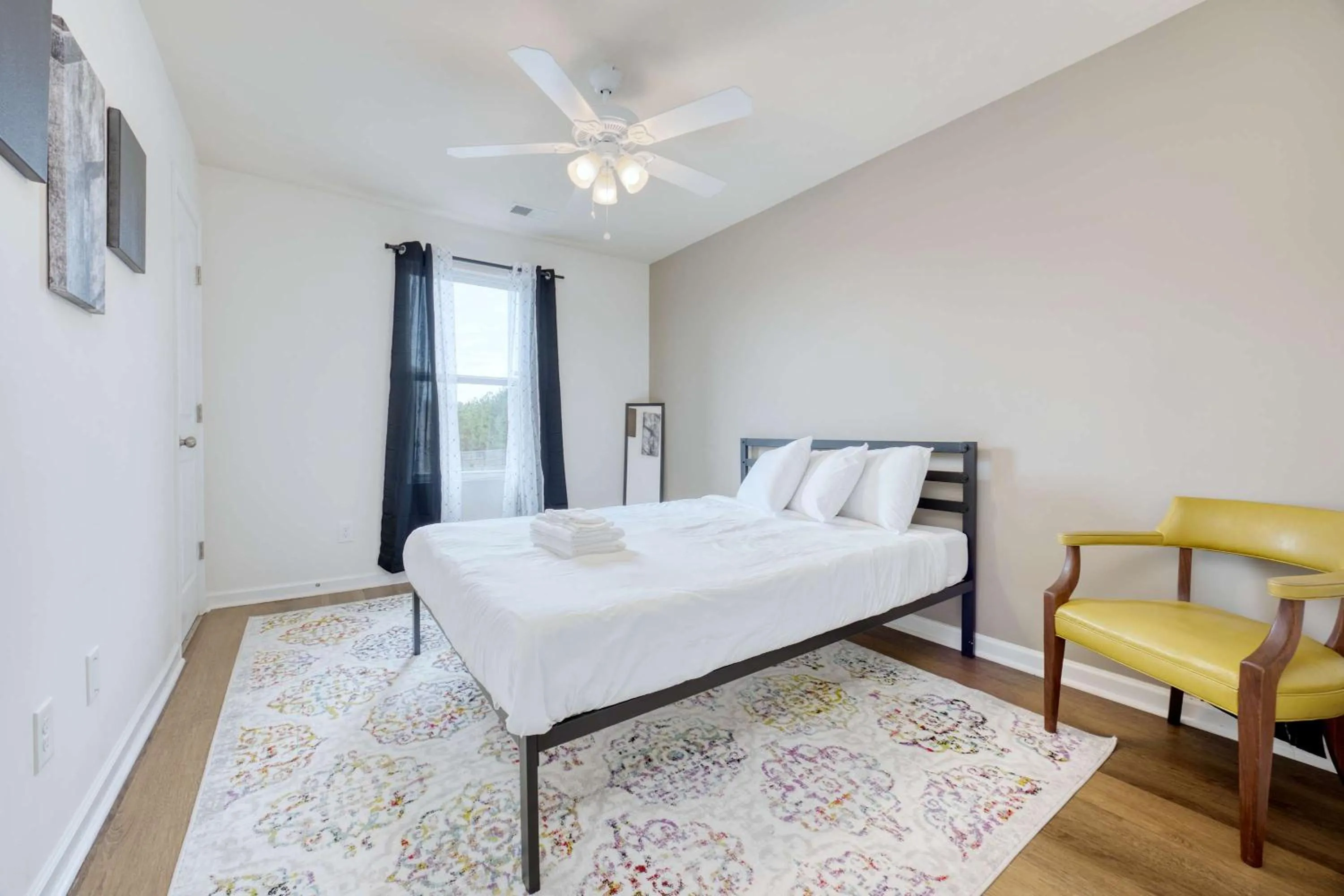 Bed in The Benning Game House 2 Near Base & Downtown