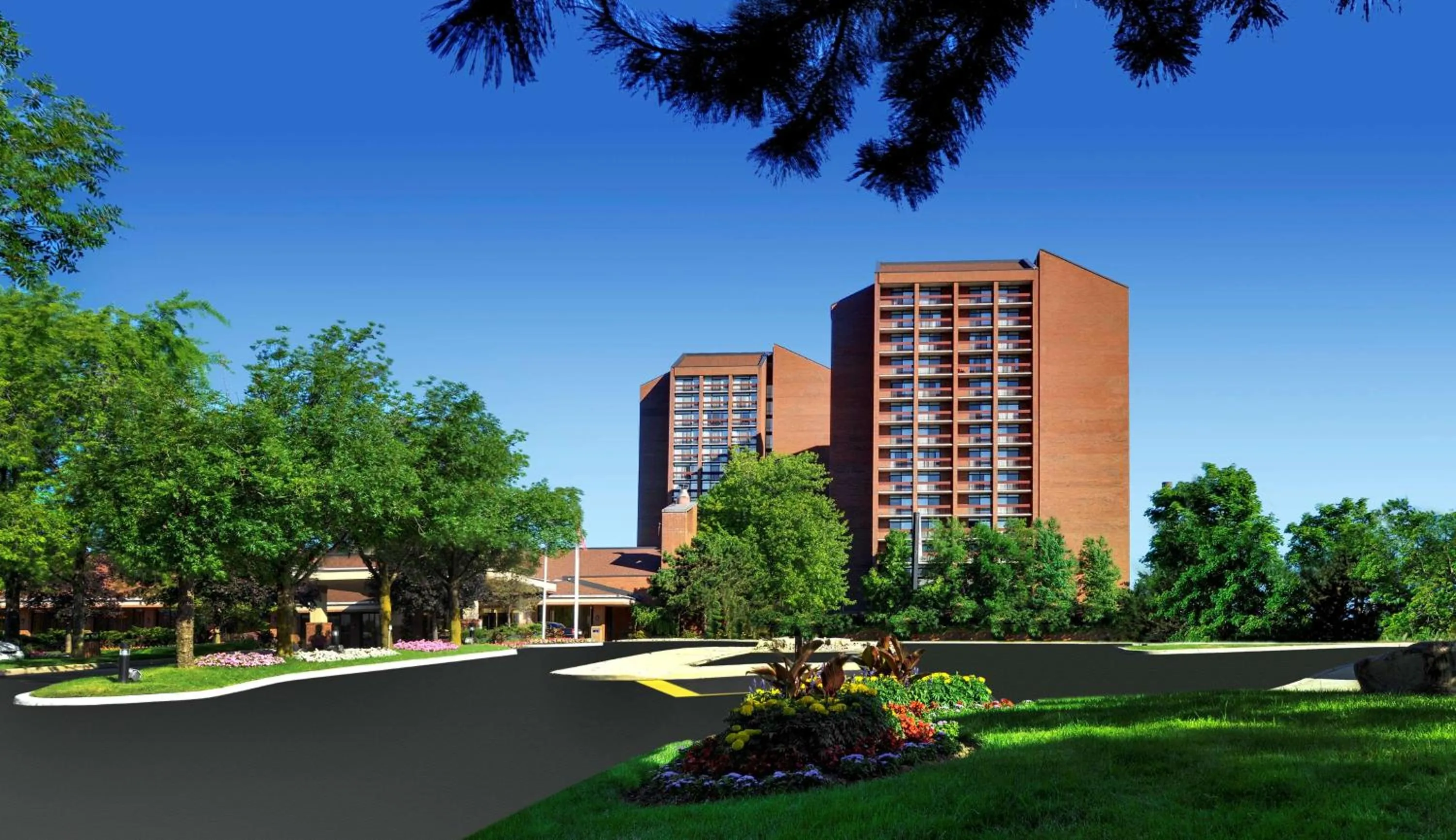 Property building in Hilton Mississauga/Meadowvale