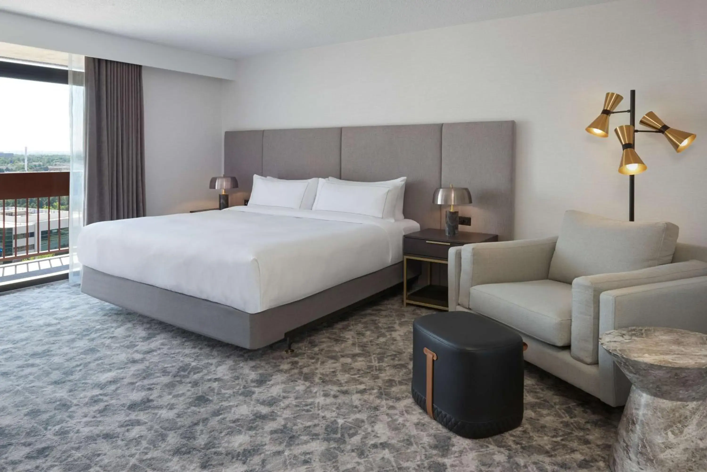 Bed in Hilton Mississauga/Meadowvale Bed in Hilton Mississauga/Meadowvale