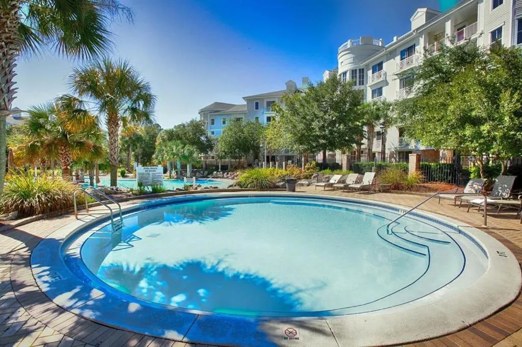 Swimming pool in The Grand Sandestin