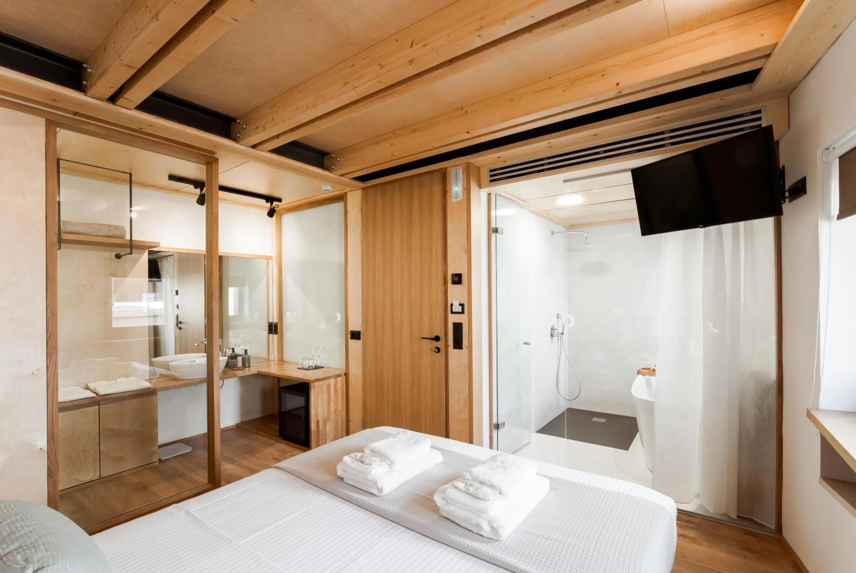 Bed in Thallos The Boutique
