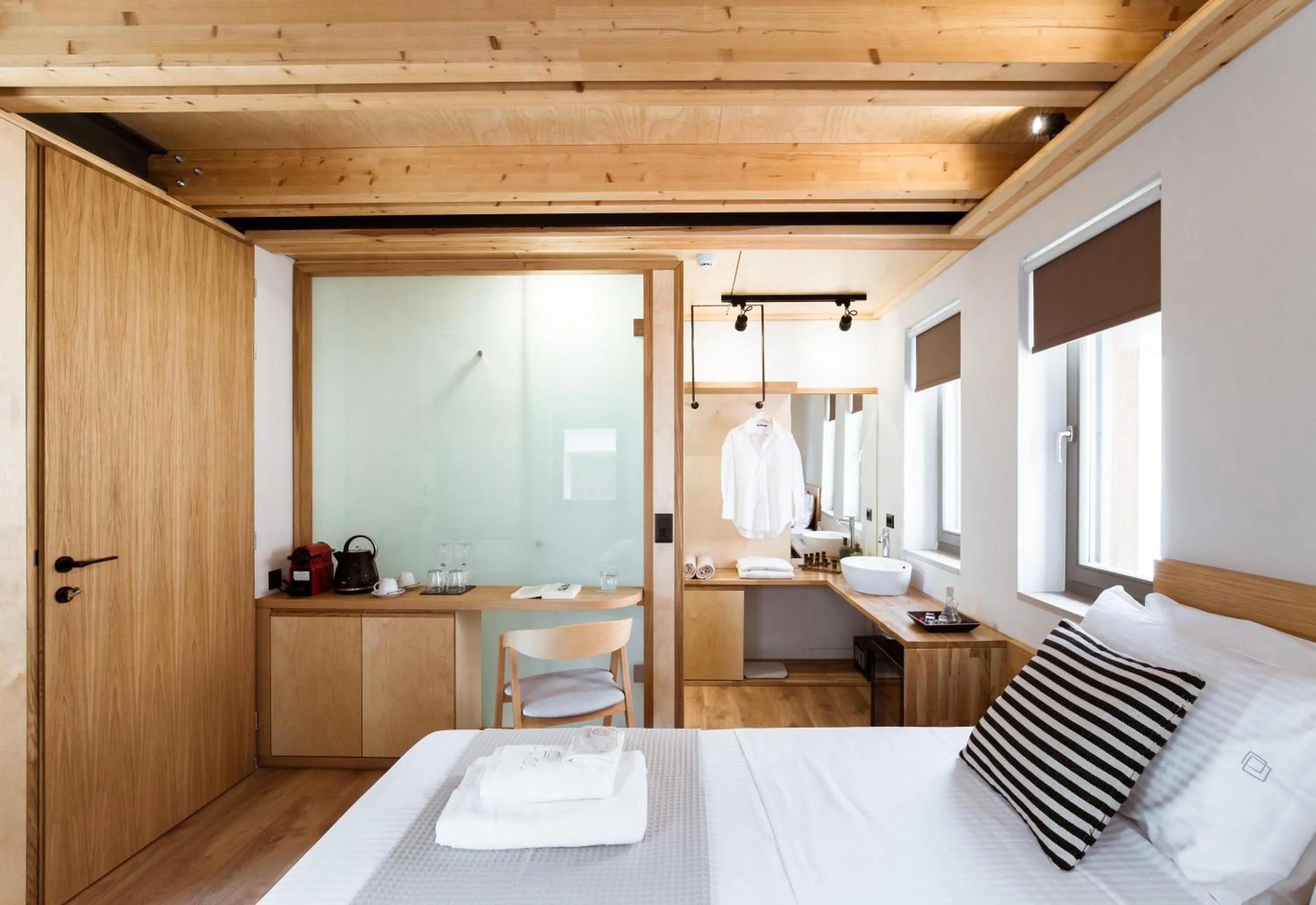 Photo of the whole room, Bed in Thallos The Boutique