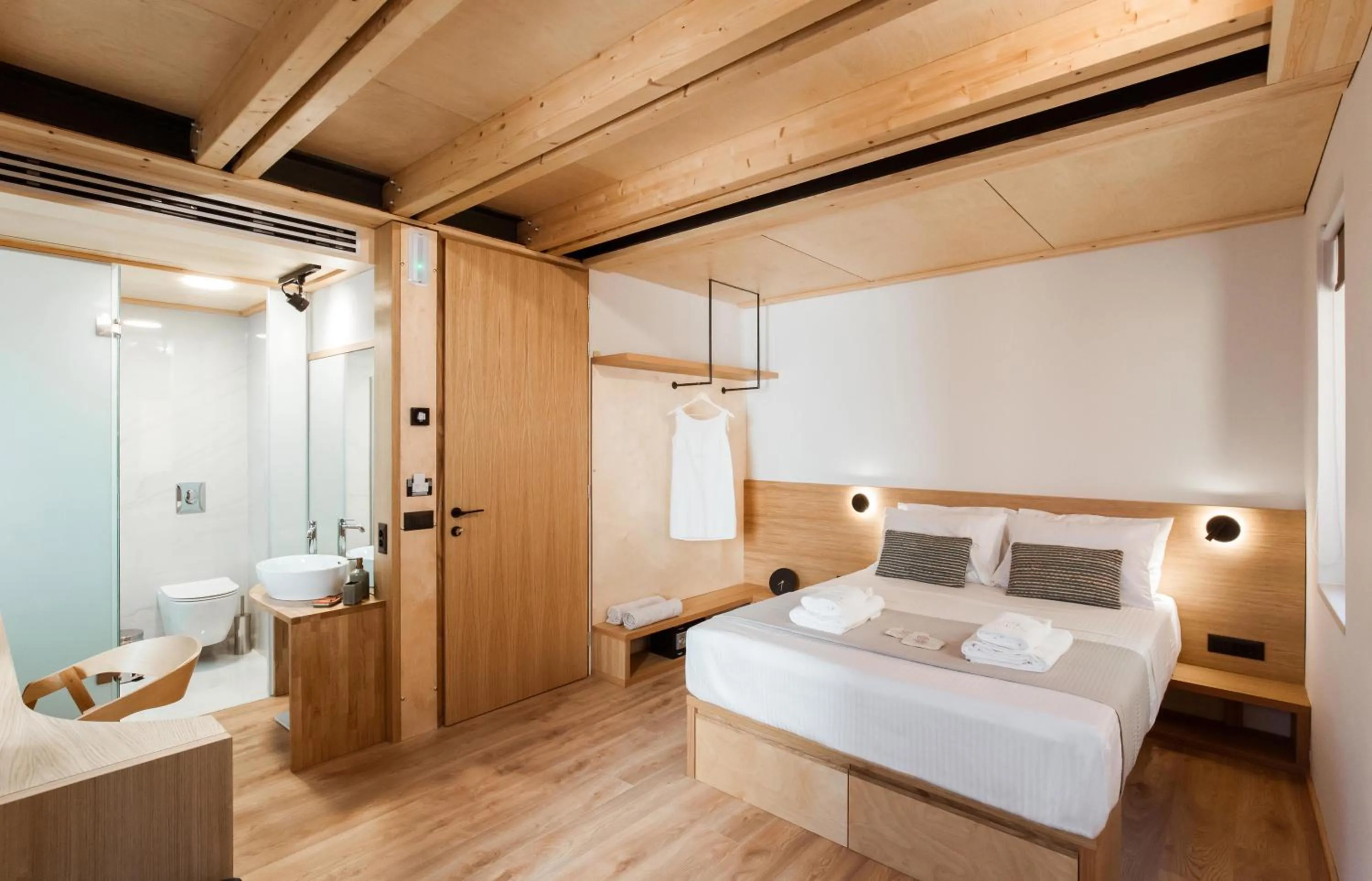 Photo of the whole room, Bed in Thallos The Boutique