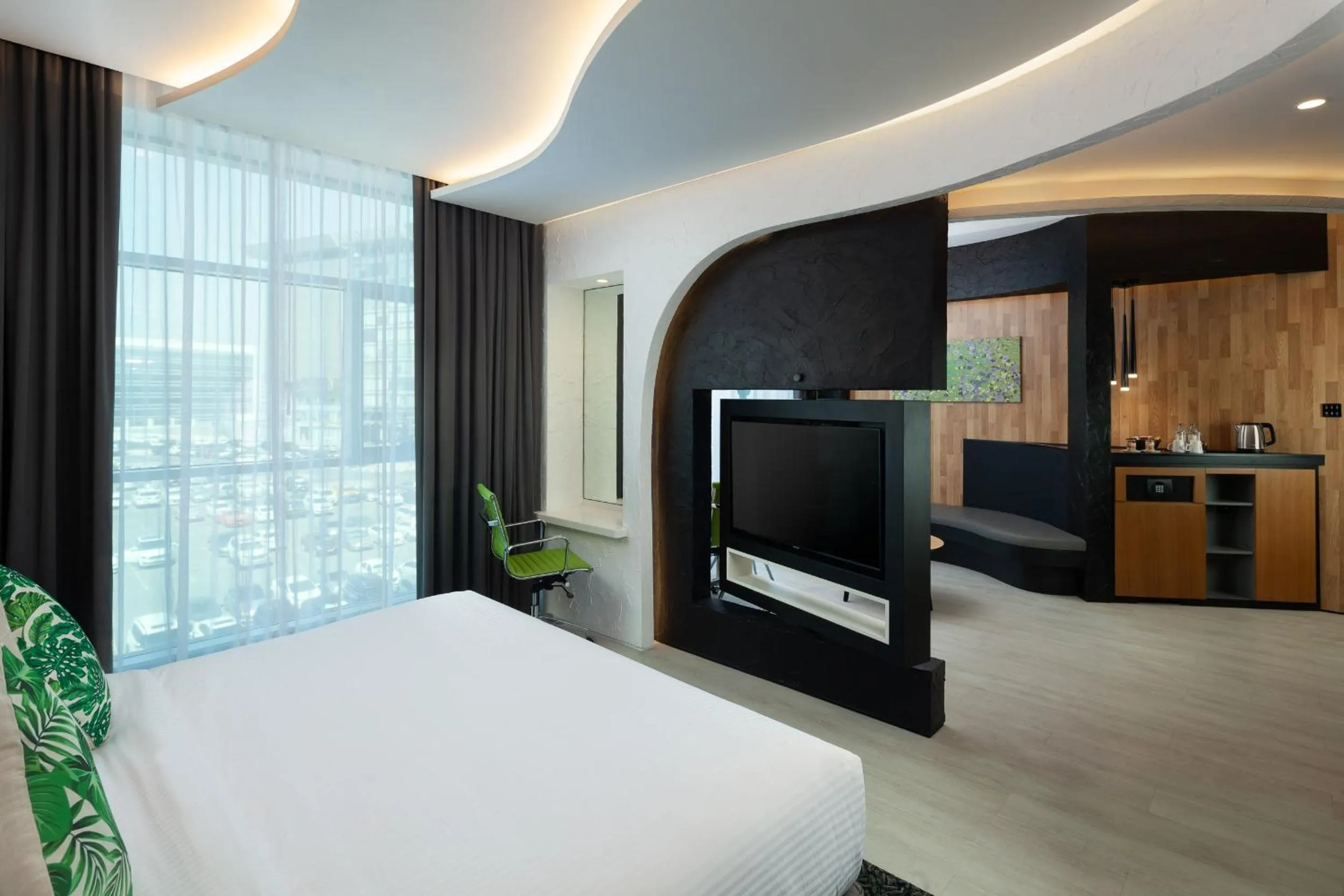 TV and multimedia, Bed in Al Khoory Sky Garden Hotel