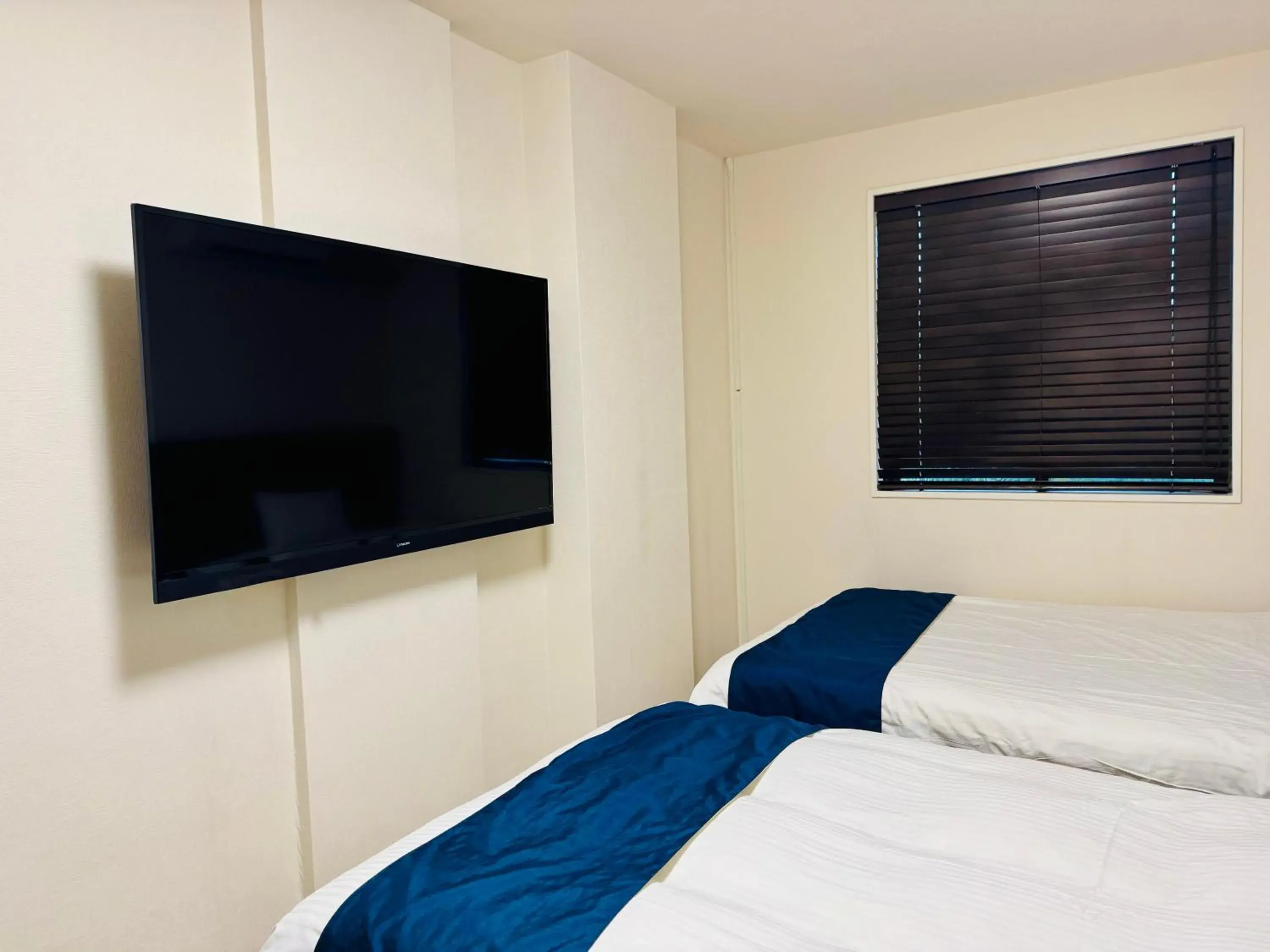 TV and multimedia, Bed in Phoenix Park Hotel TV and multimedia, Bed in Phoenix Park Hotel