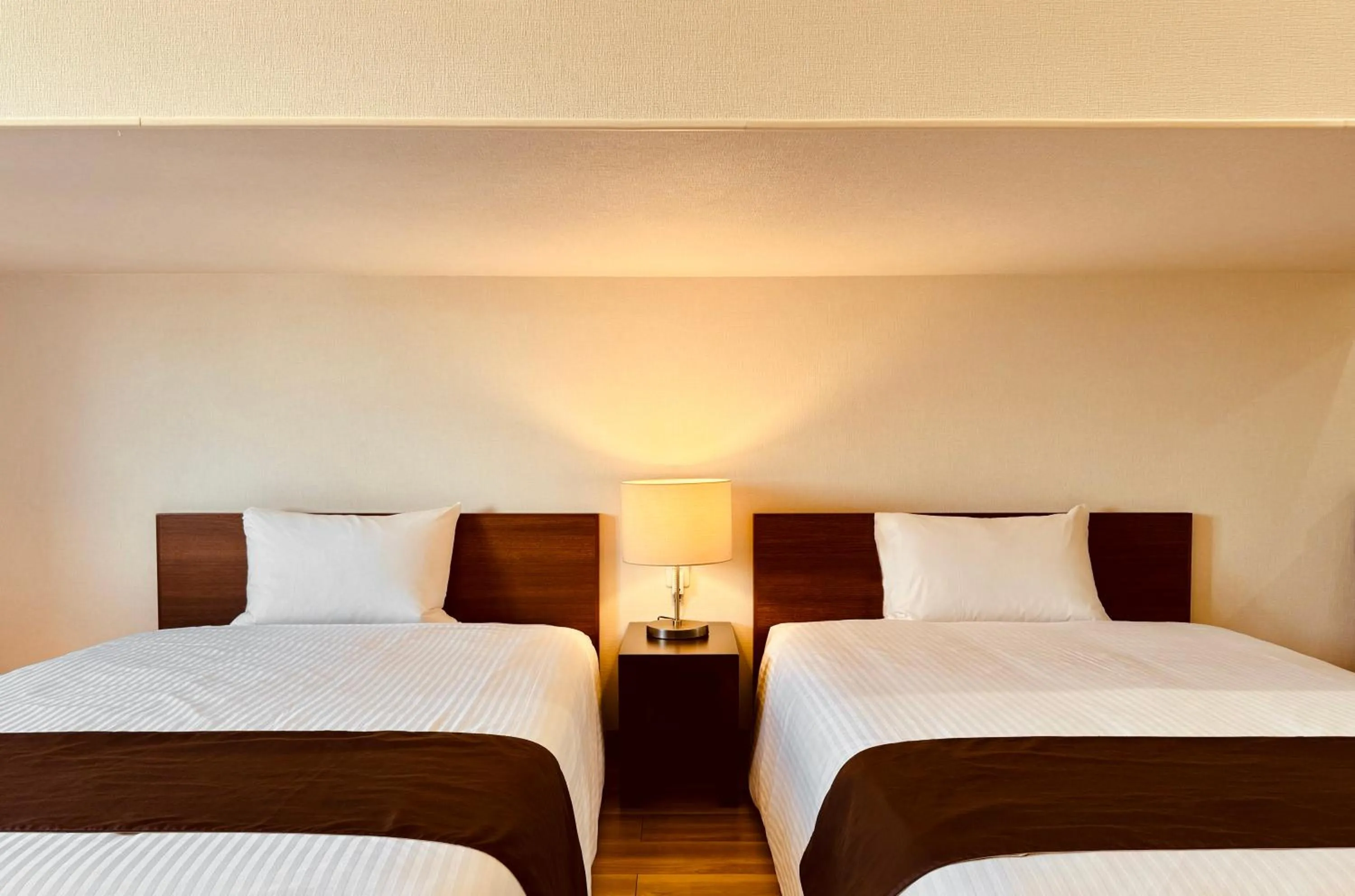 Bed in Phoenix Park Hotel