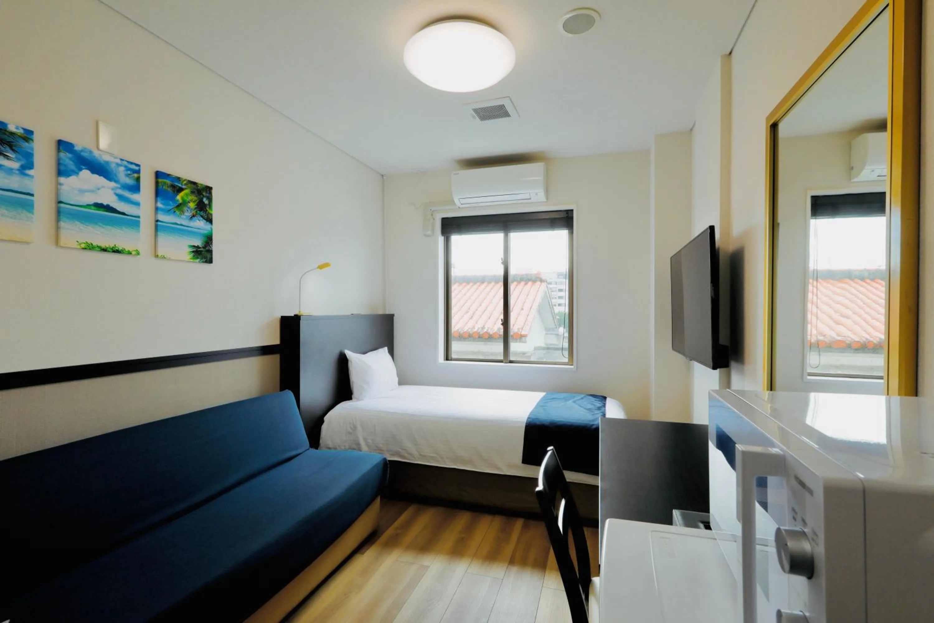 Photo of the whole room in Phoenix Park Hotel