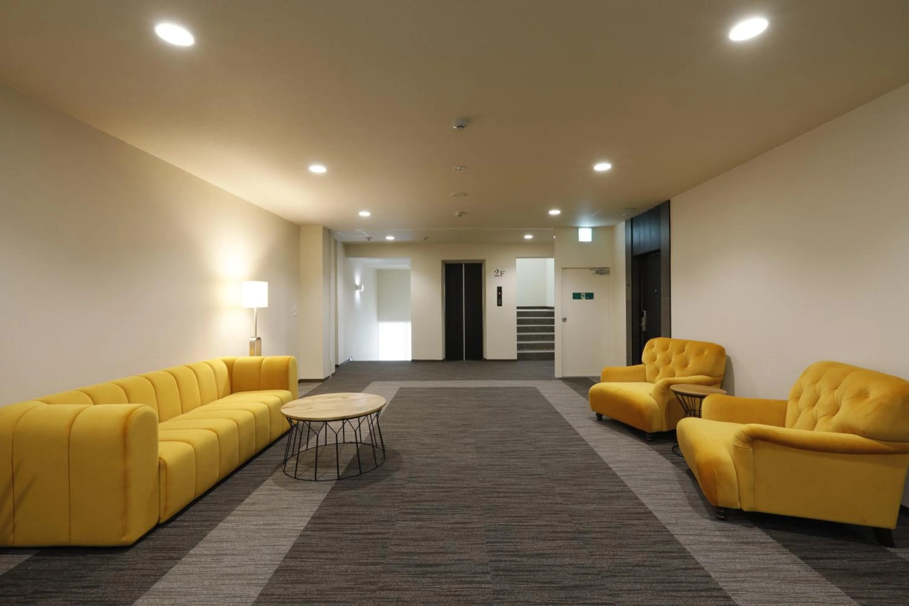 Seating area in Phoenix Park Hotel