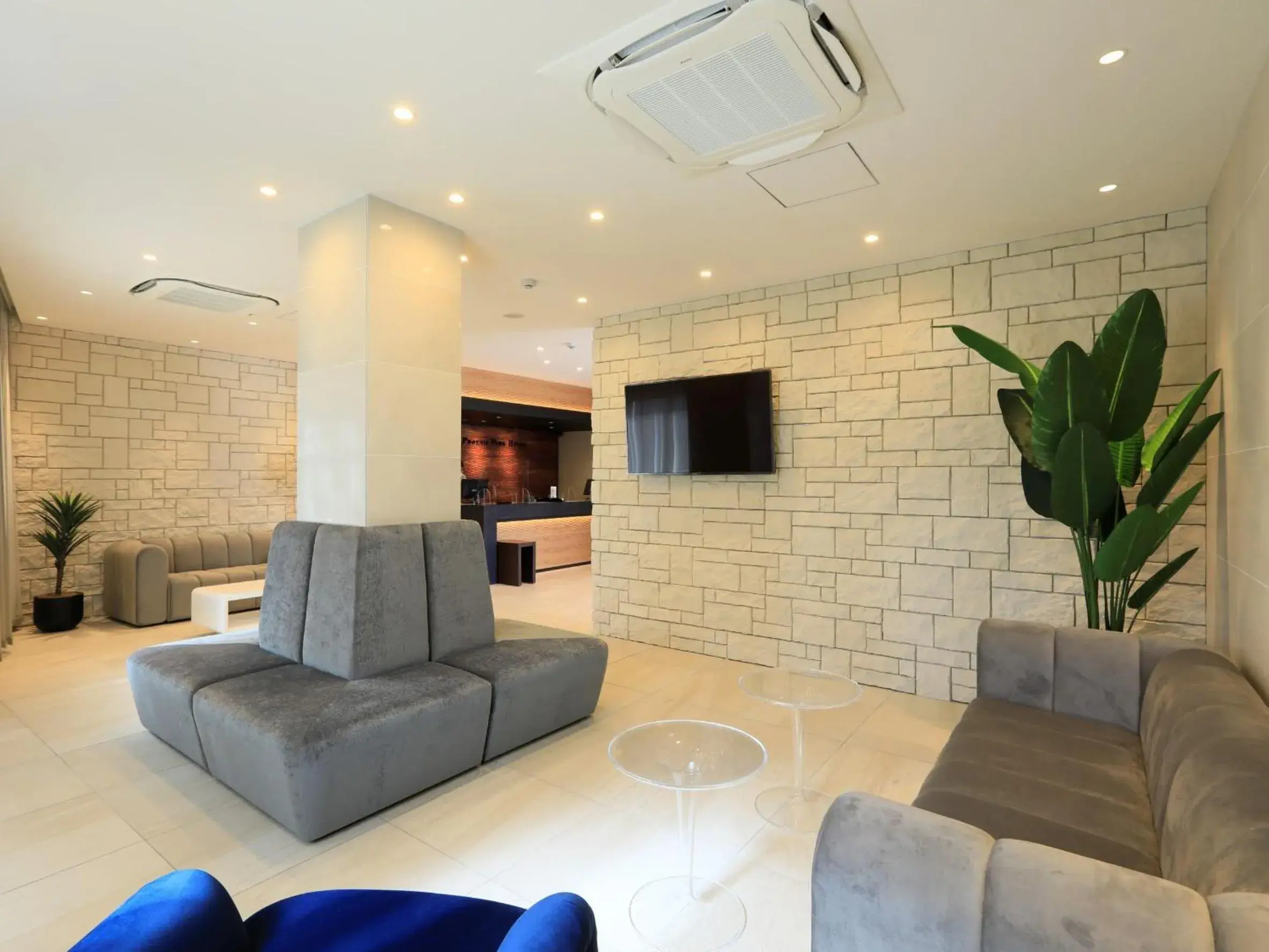 Lobby or reception in Phoenix Park Hotel Lobby or reception in Phoenix Park Hotel