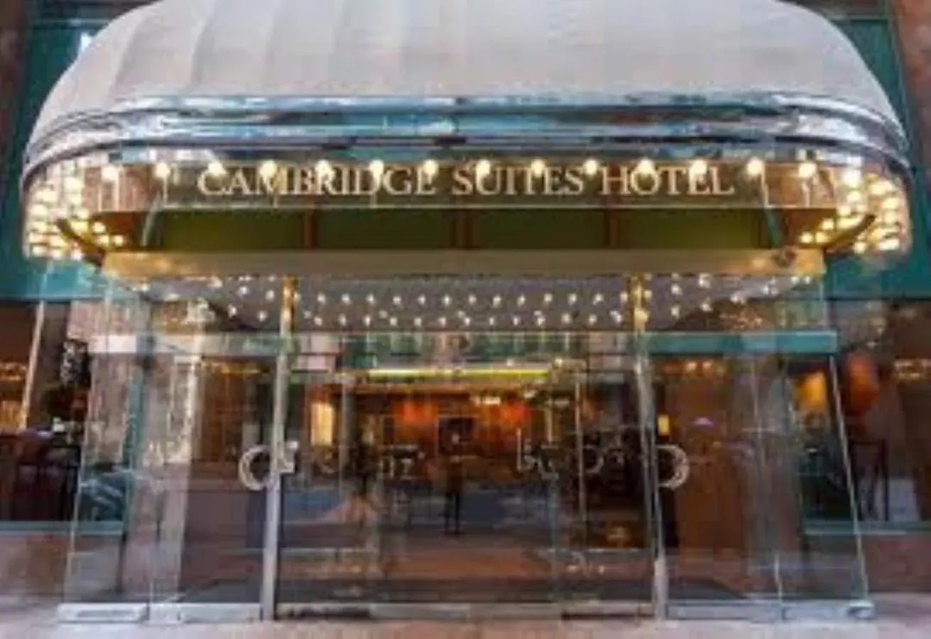 Facade/entrance in Cambridge Suites Toronto Facade/entrance in Cambridge Suites Toronto