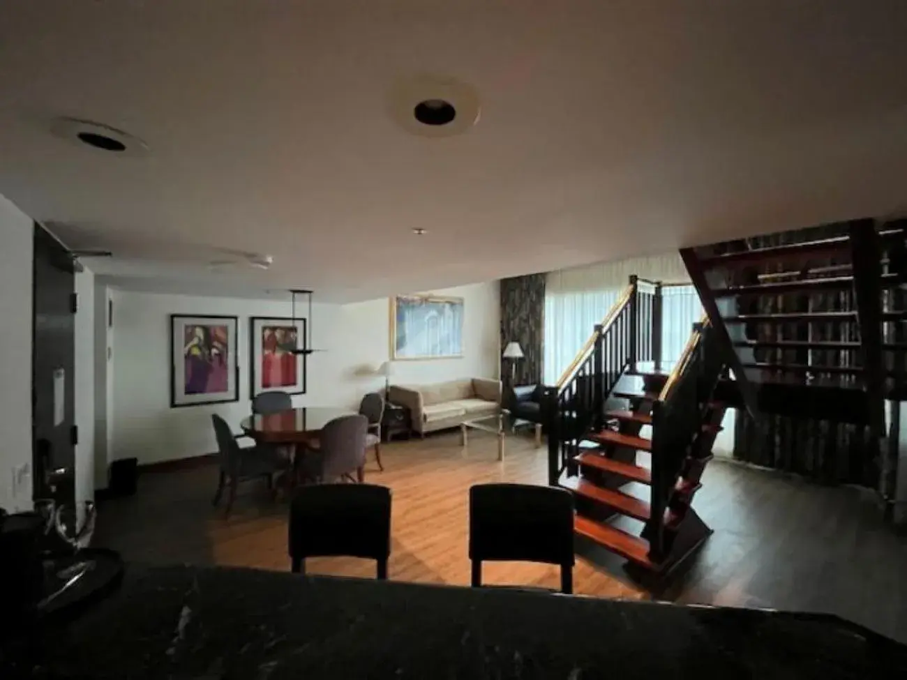Living room in Cambridge Suites Toronto Living room in Cambridge Suites Toronto