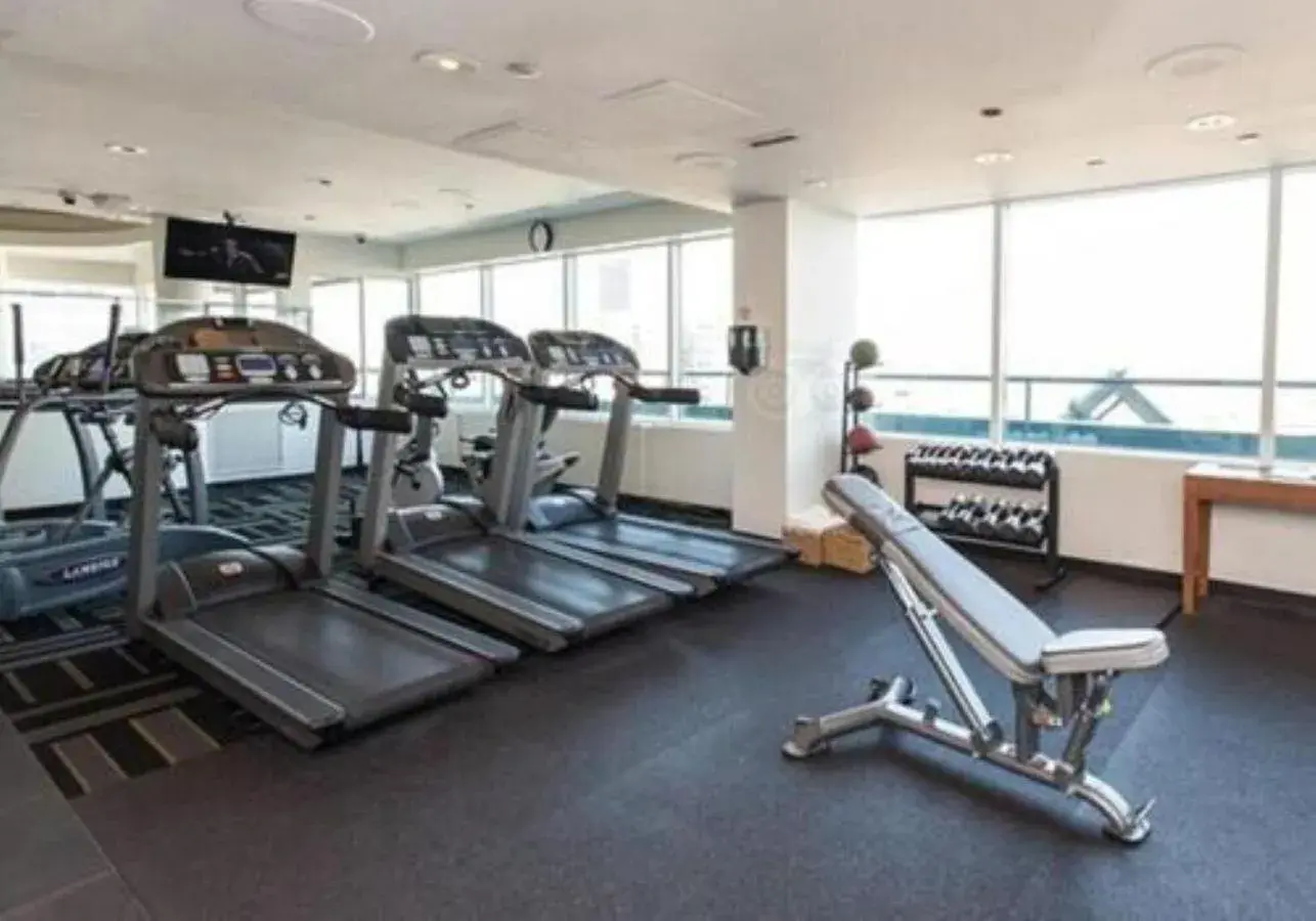Fitness centre/facilities in Cambridge Suites Toronto Fitness centre/facilities in Cambridge Suites Toronto