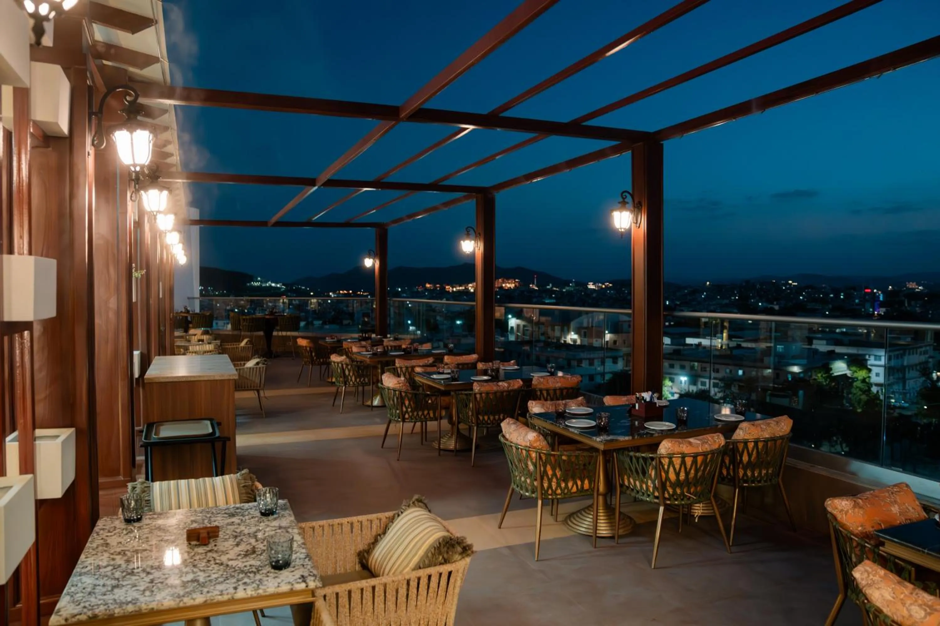 Restaurant/places to eat in Regenta Central Udaipur, Court Circle