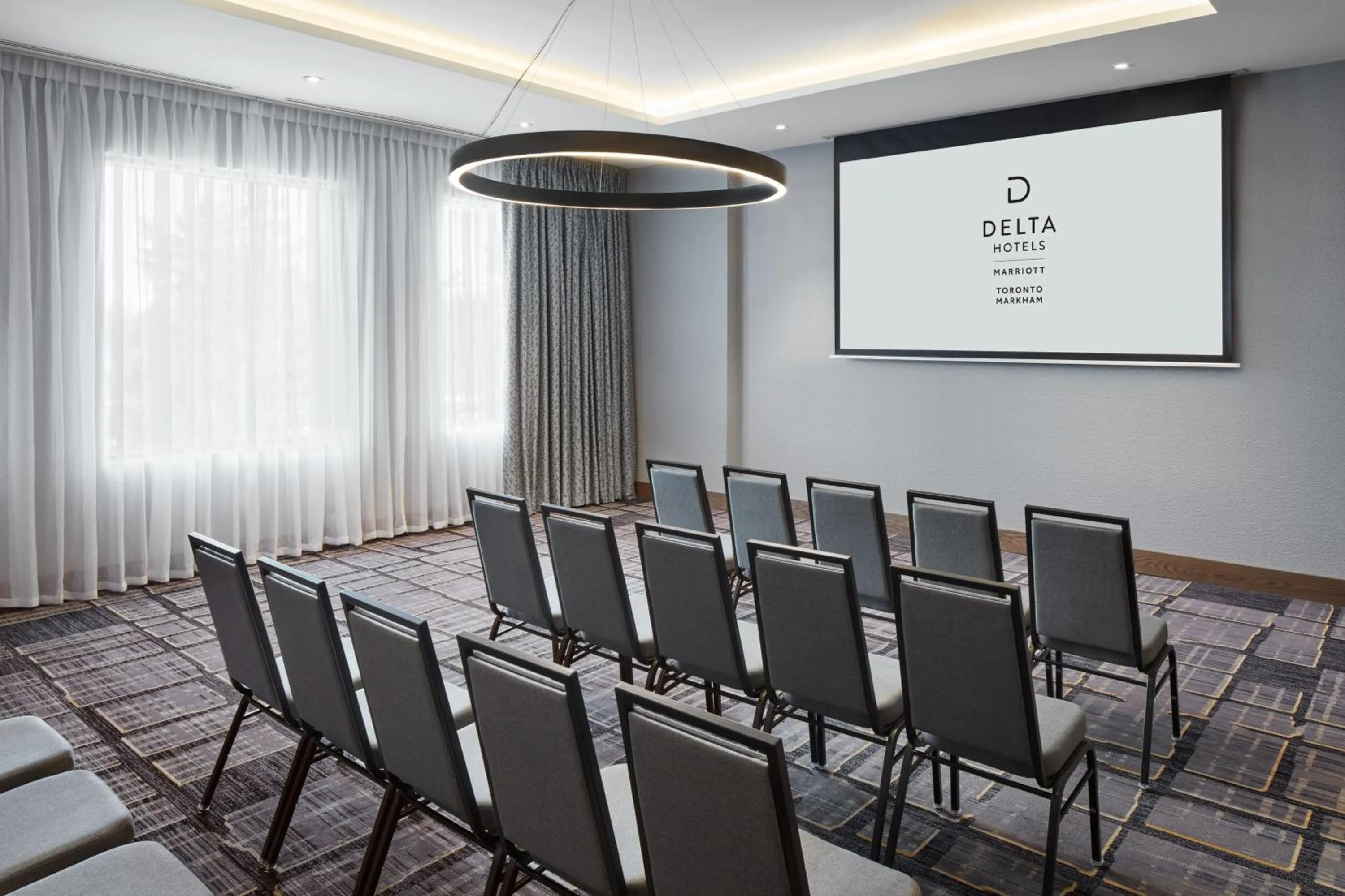 Meeting/conference room in Delta Hotels by Marriott Toronto Markham