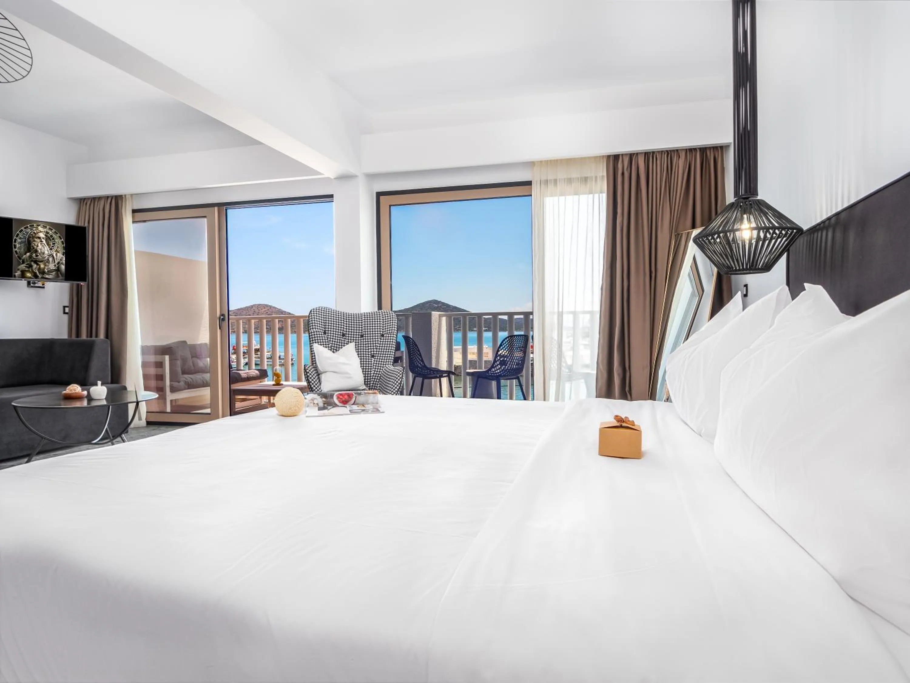 Bed in Kalypso Suites Hotel - Adults Only