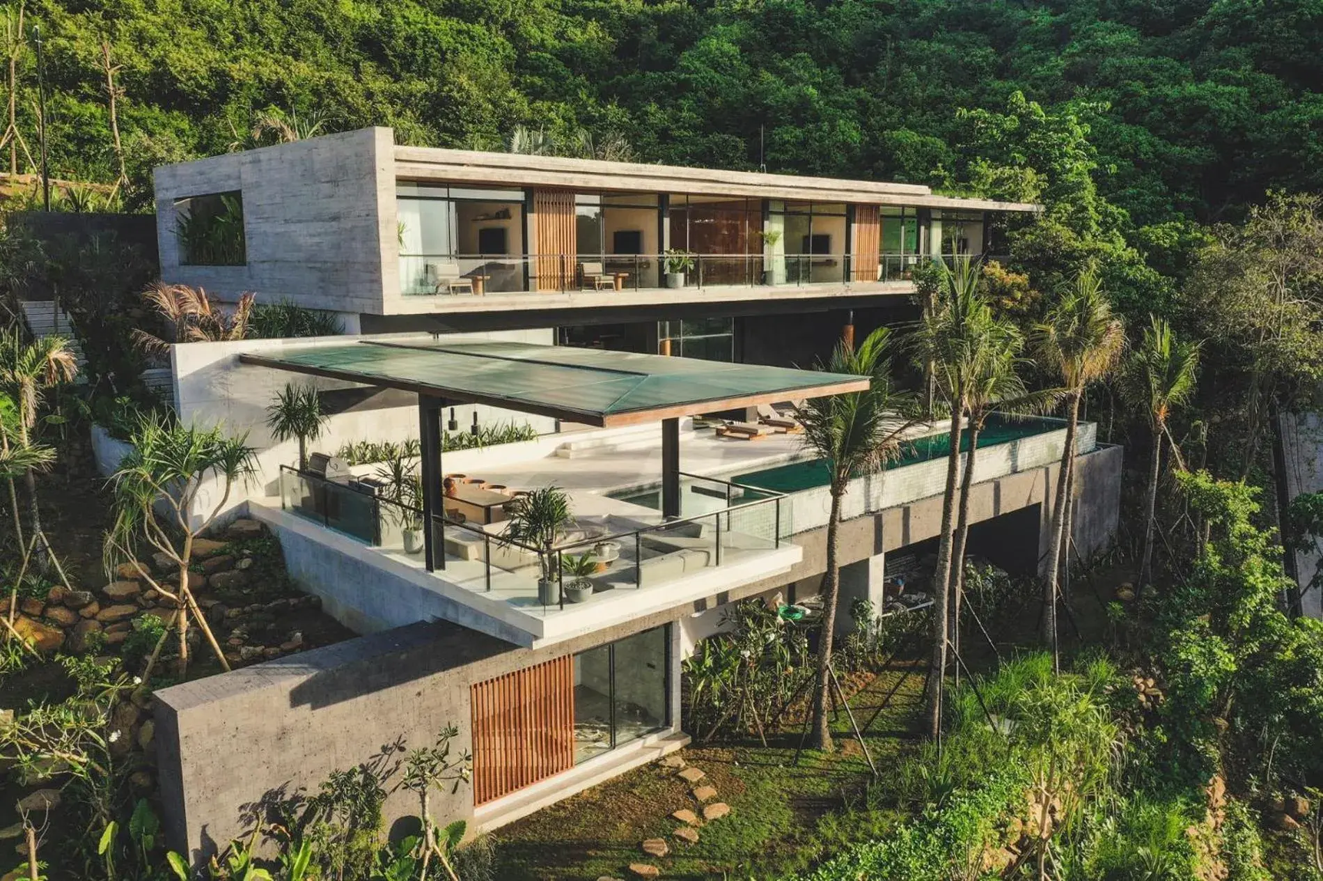 Property building in Tampah Hills Property building in Tampah Hills