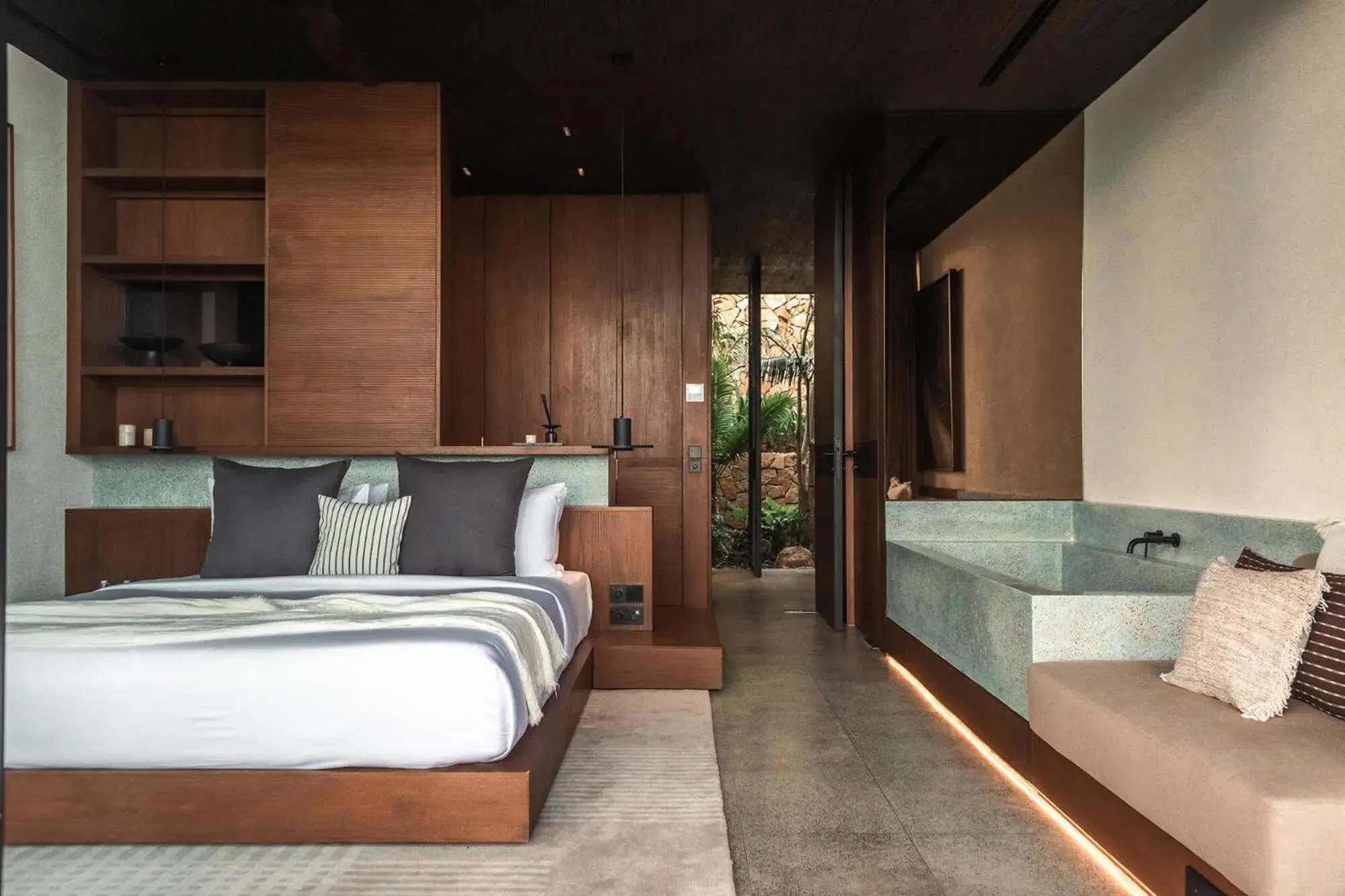 Bedroom, Bed in Tampah Hills Bedroom, Bed in Tampah Hills