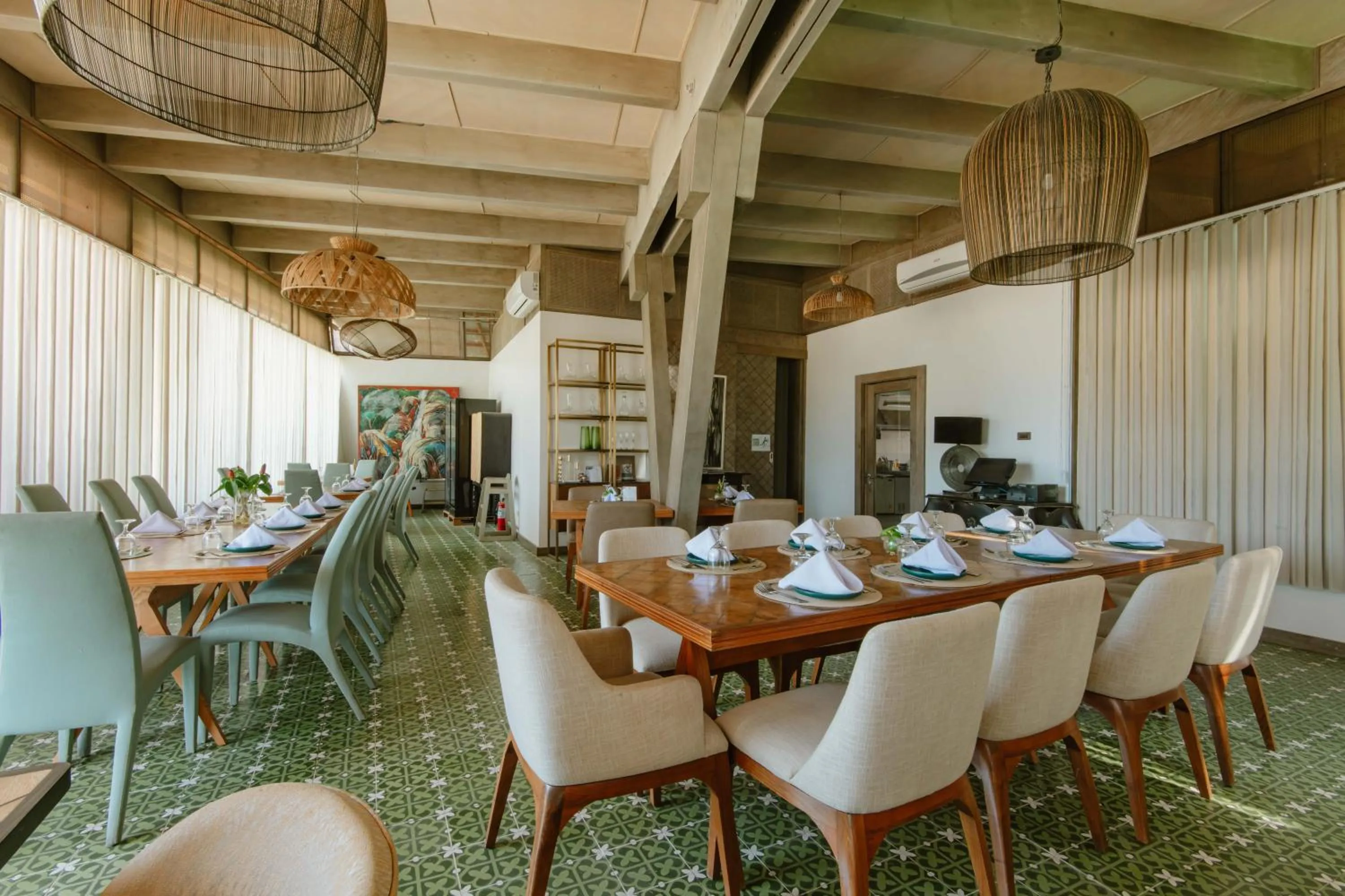 Restaurant/places to eat in Asmara Urban Resort & Lifestyle Village Powered by ASTON