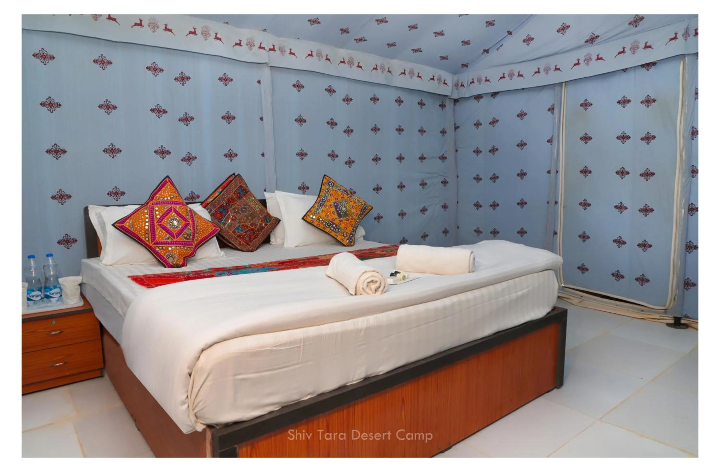 Bed in Shiv Tara Desert Camp