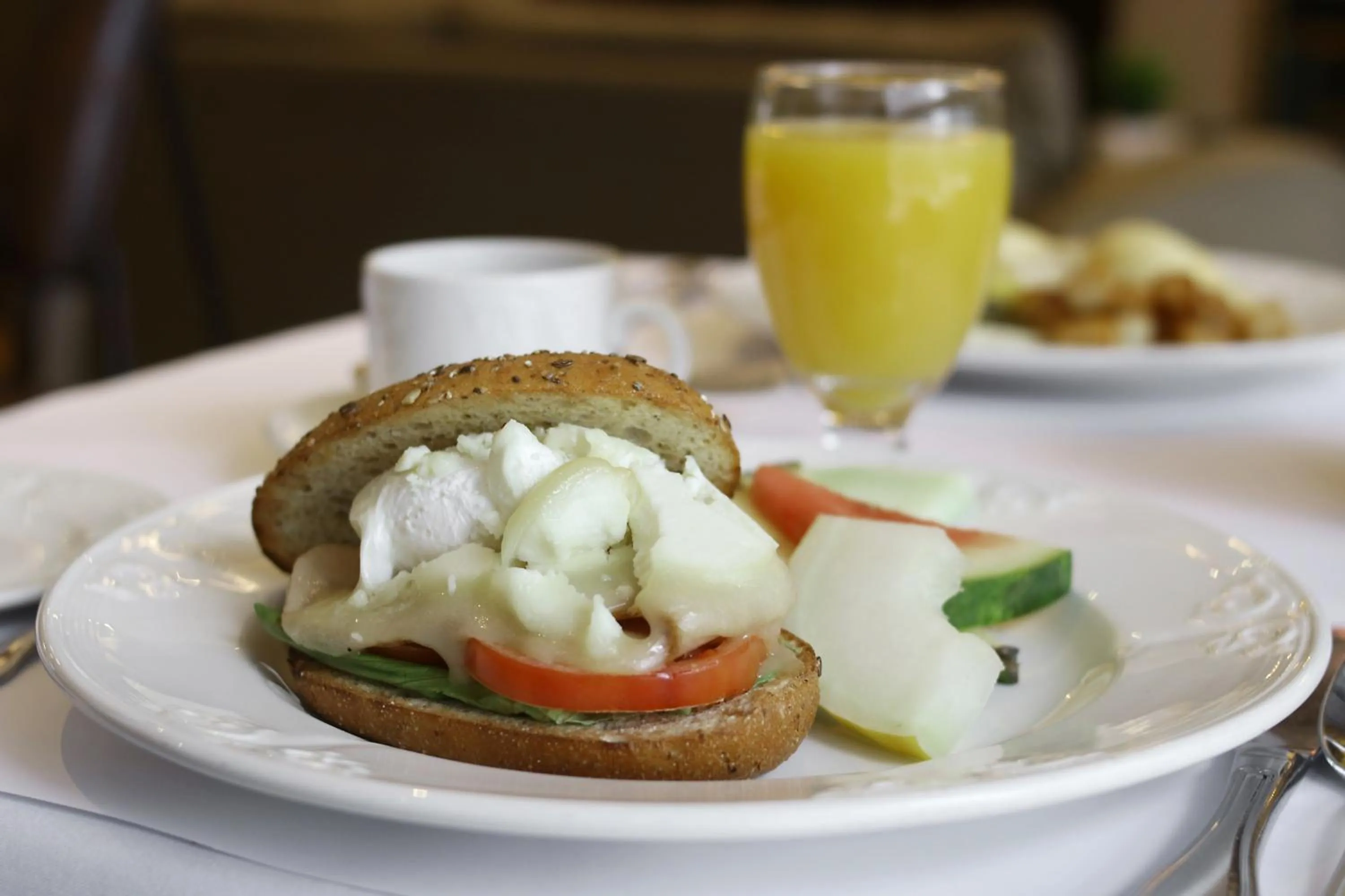 Breakfast in Hôtel Le Cantlie Suites