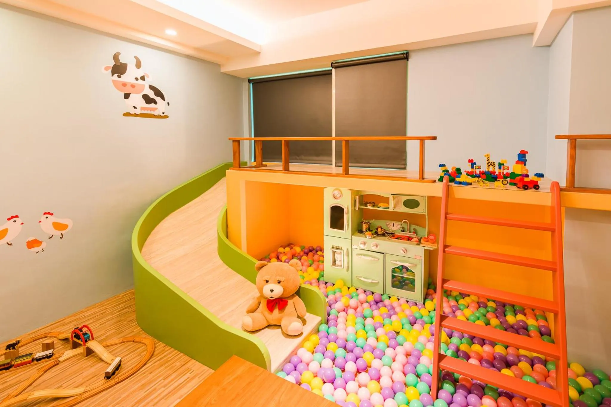 Children play ground in 閣樂親子旅宿Kids Fun Hotel
