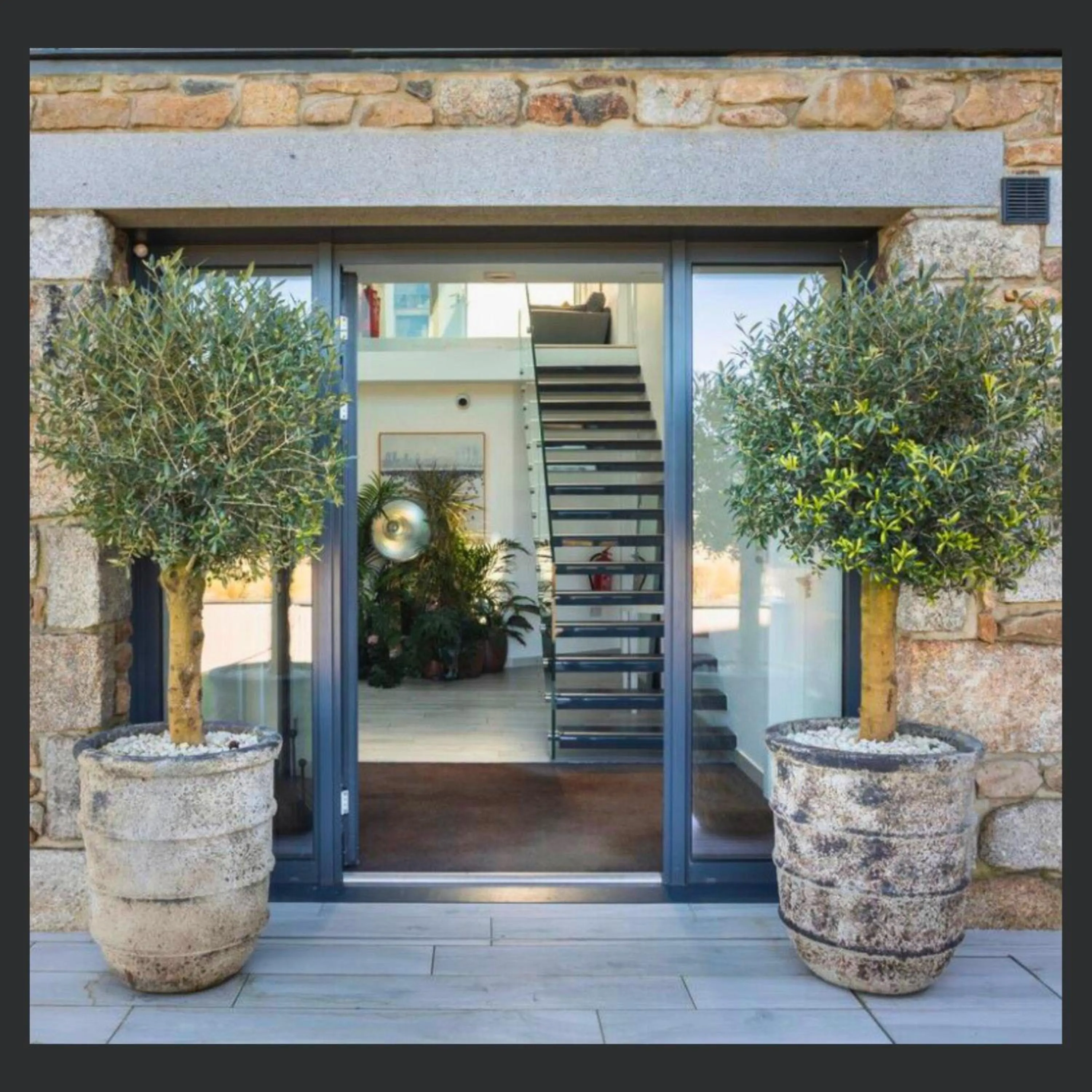 Lobby or reception in Uno St Ives - Boutique Luxury Accommodation