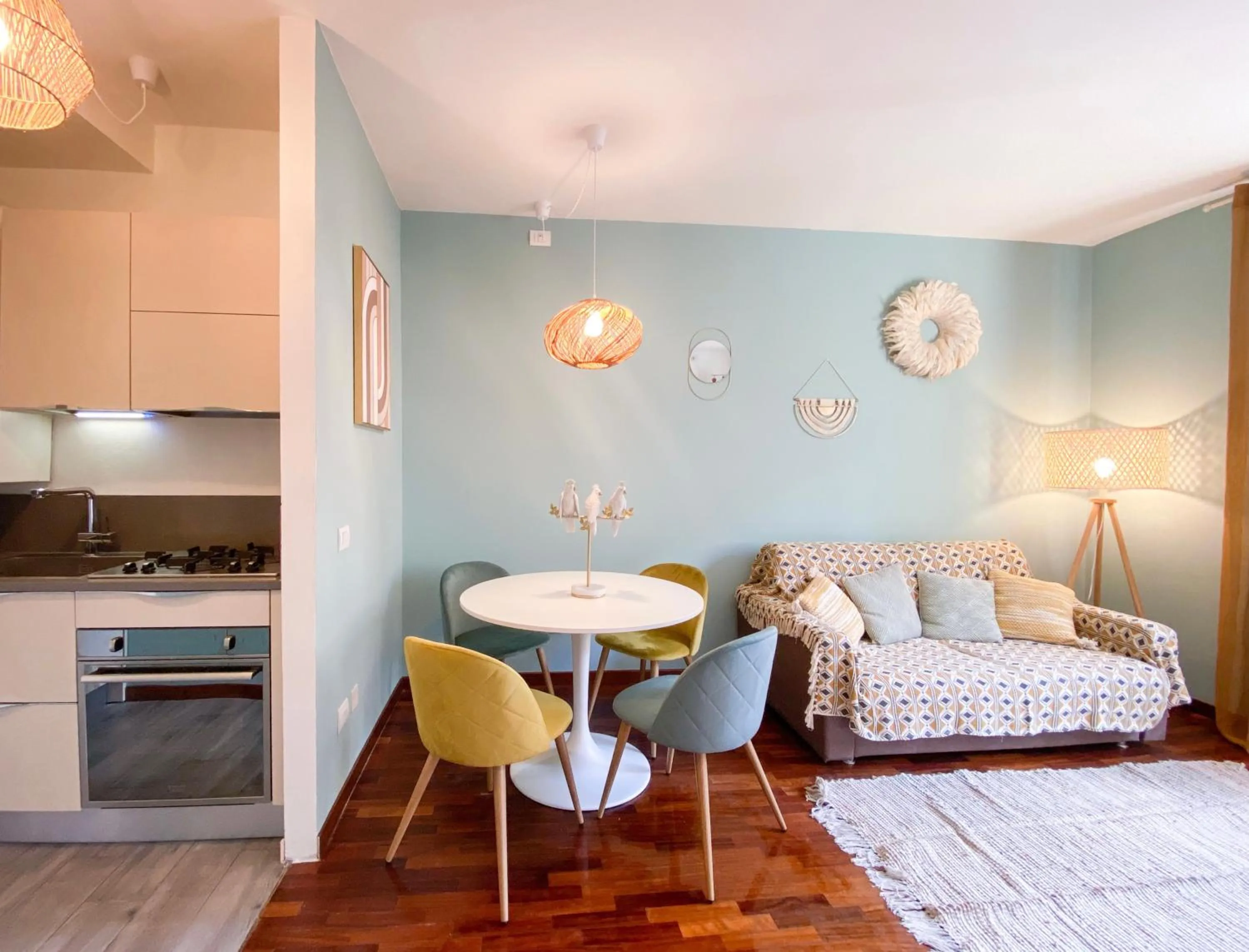 Kitchen or kitchenette in GIALLOMANGO Apt in Lucca