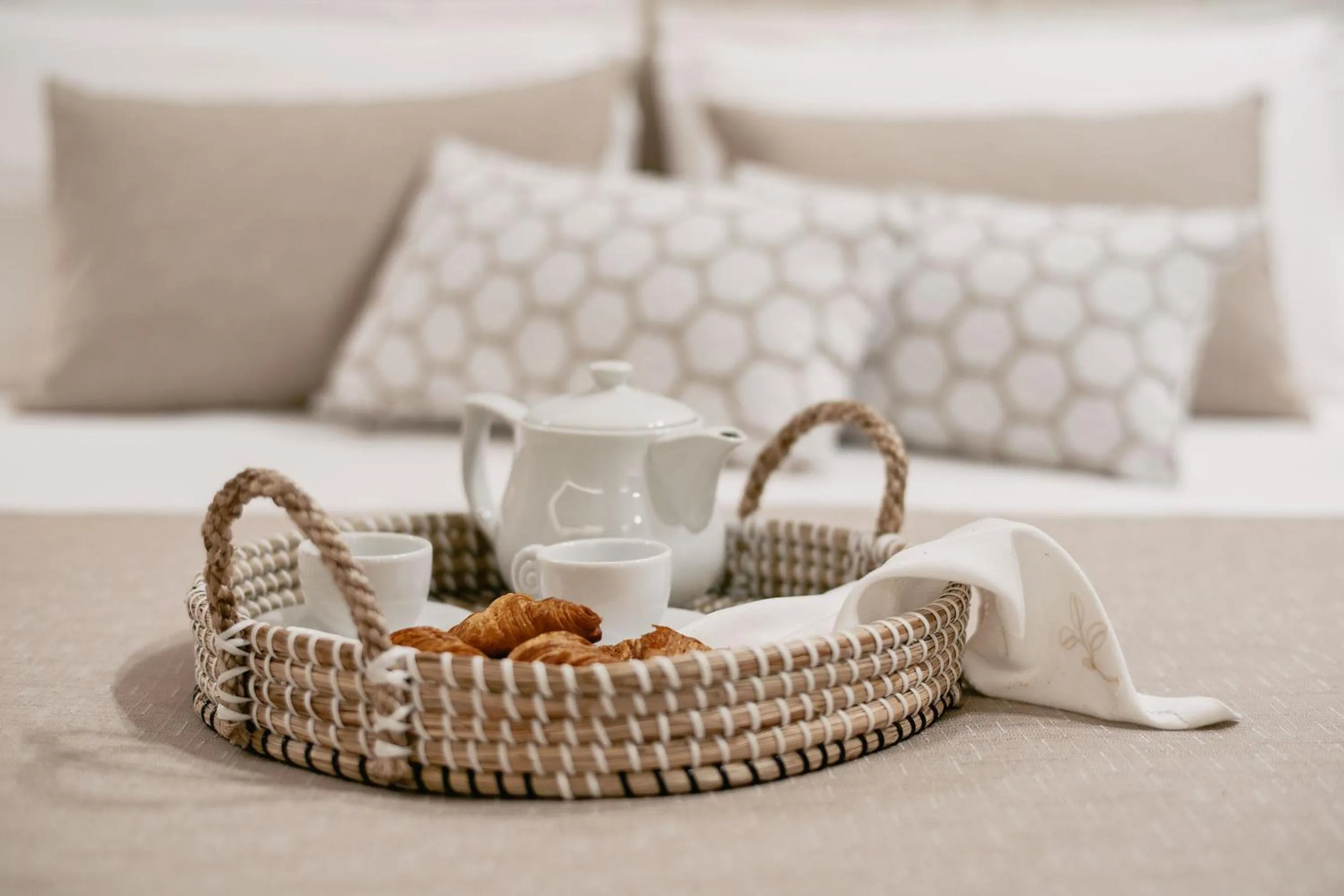 Breakfast, Bed in Origami Boutique Residences