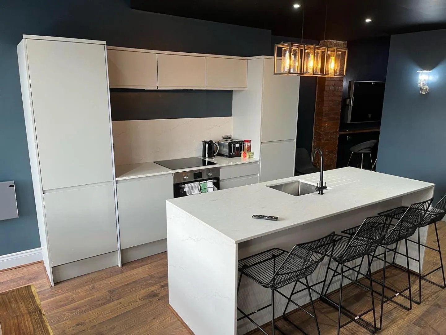 Swan Street Townhouse Hot Tub & Roof Terrace