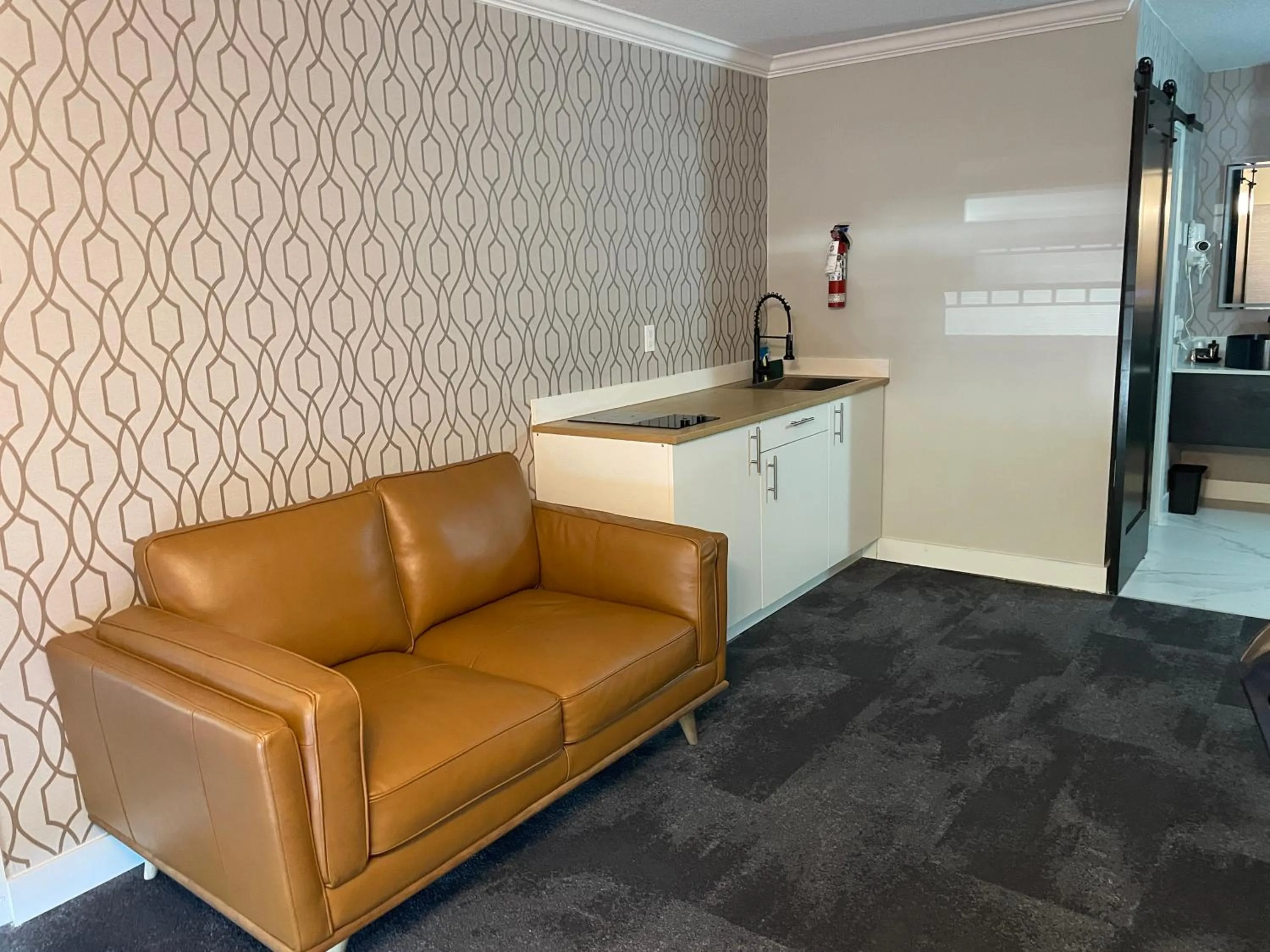 Living room in The Vic, an Ascend Collection Hotel