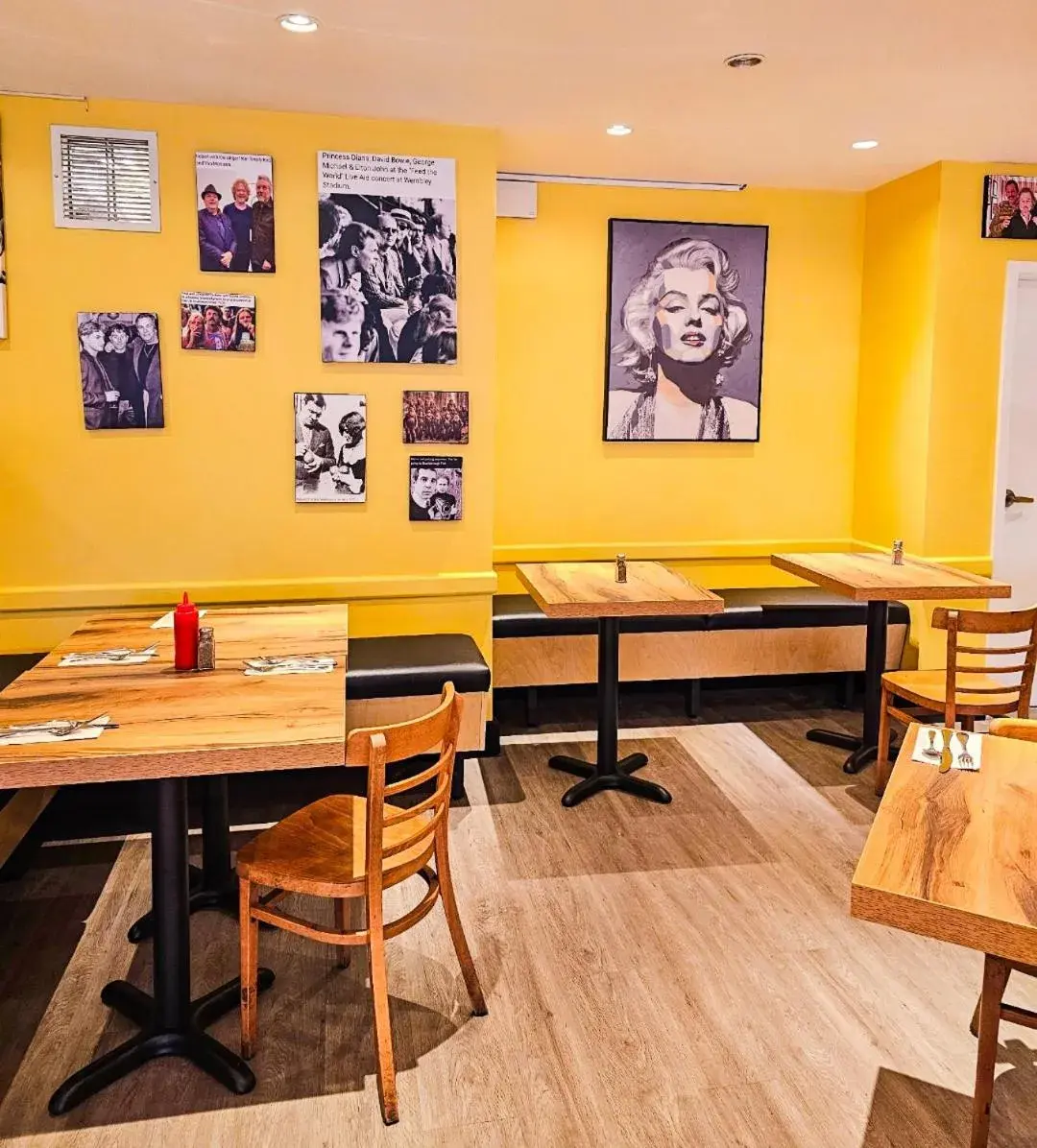 Restaurant/places to eat in The Vic, an Ascend Collection Hotel Restaurant/places to eat in The Vic, an Ascend Collection Hotel