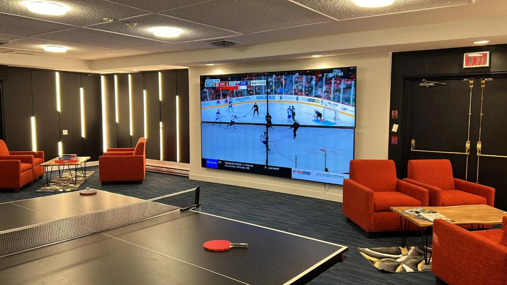 Game Room in The Vic, an Ascend Collection Hotel