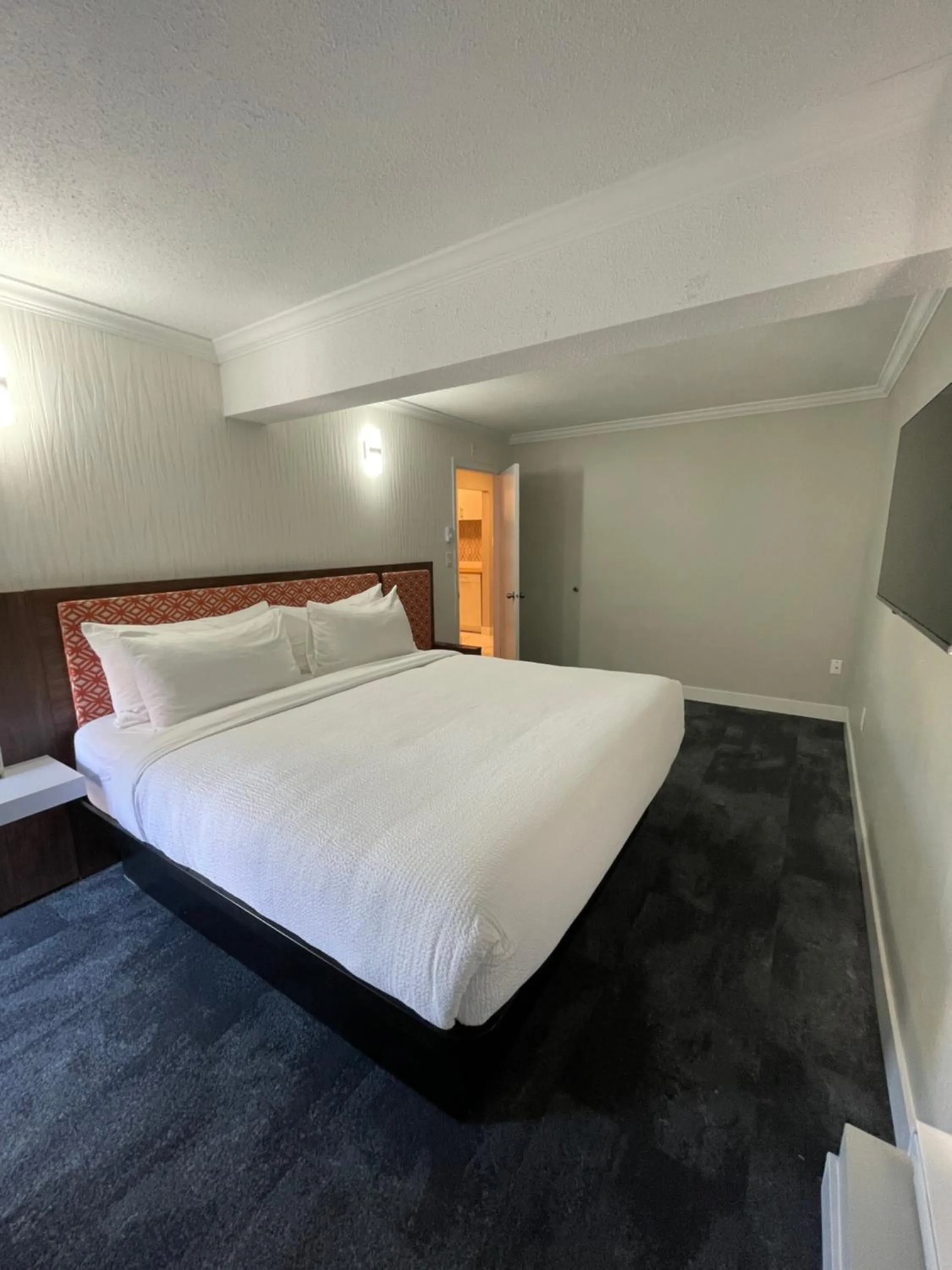 Bedroom, Bed in The Vic, an Ascend Collection Hotel