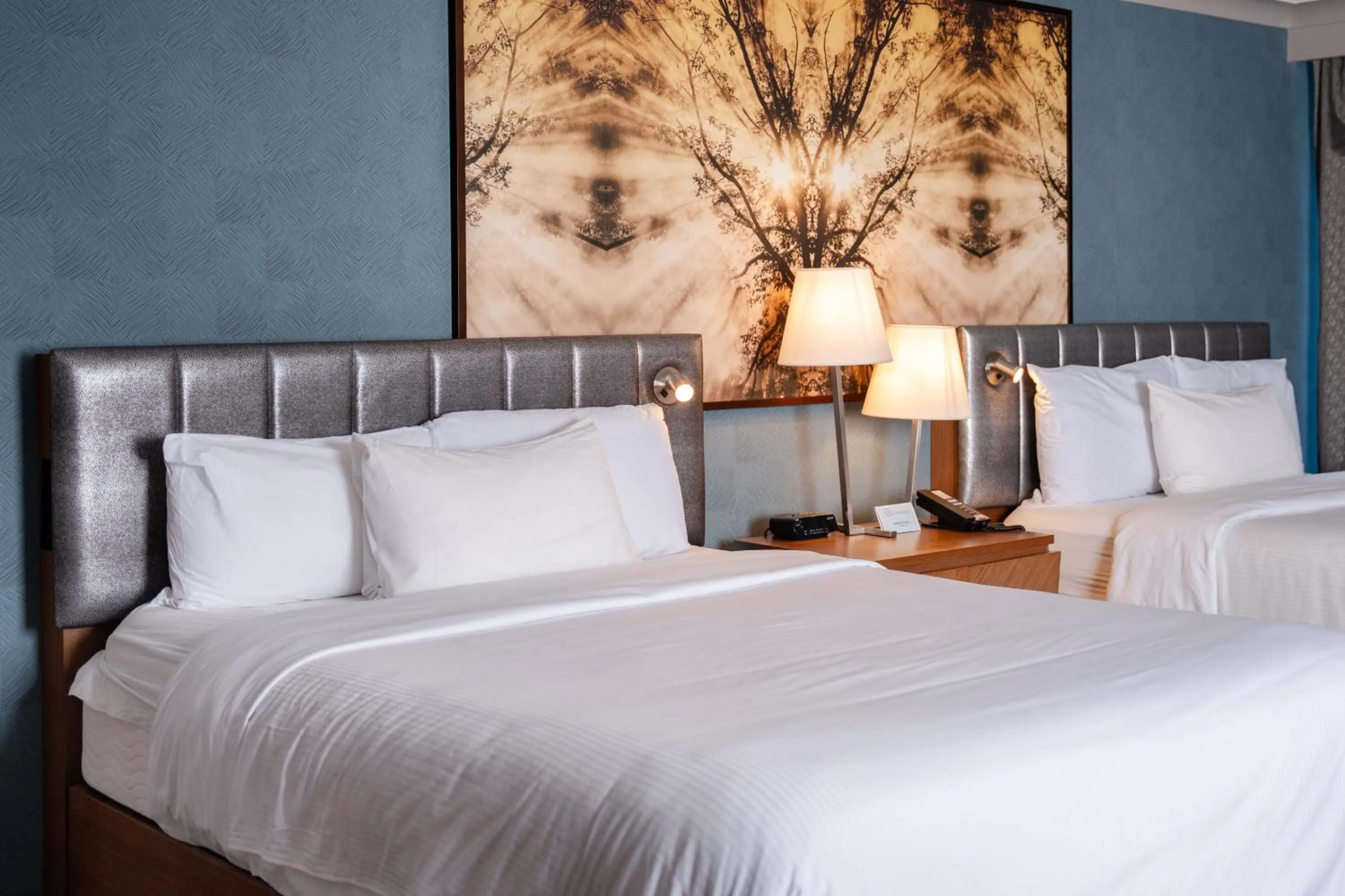 Bed in Crowne Plaza Toronto - North York by IHG