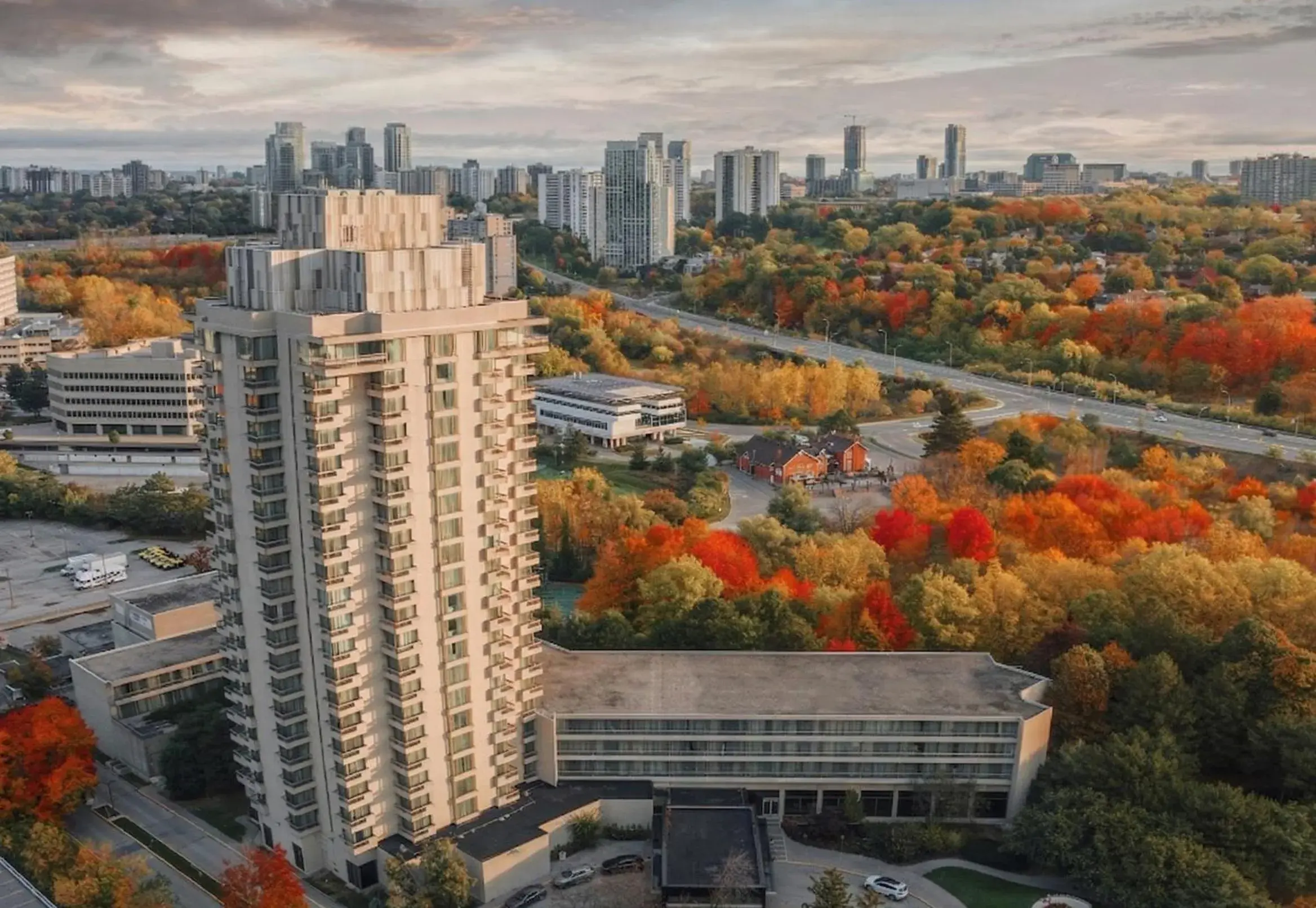 Crowne Plaza Toronto - North York by IHG Crowne Plaza Toronto - North York by IHG
