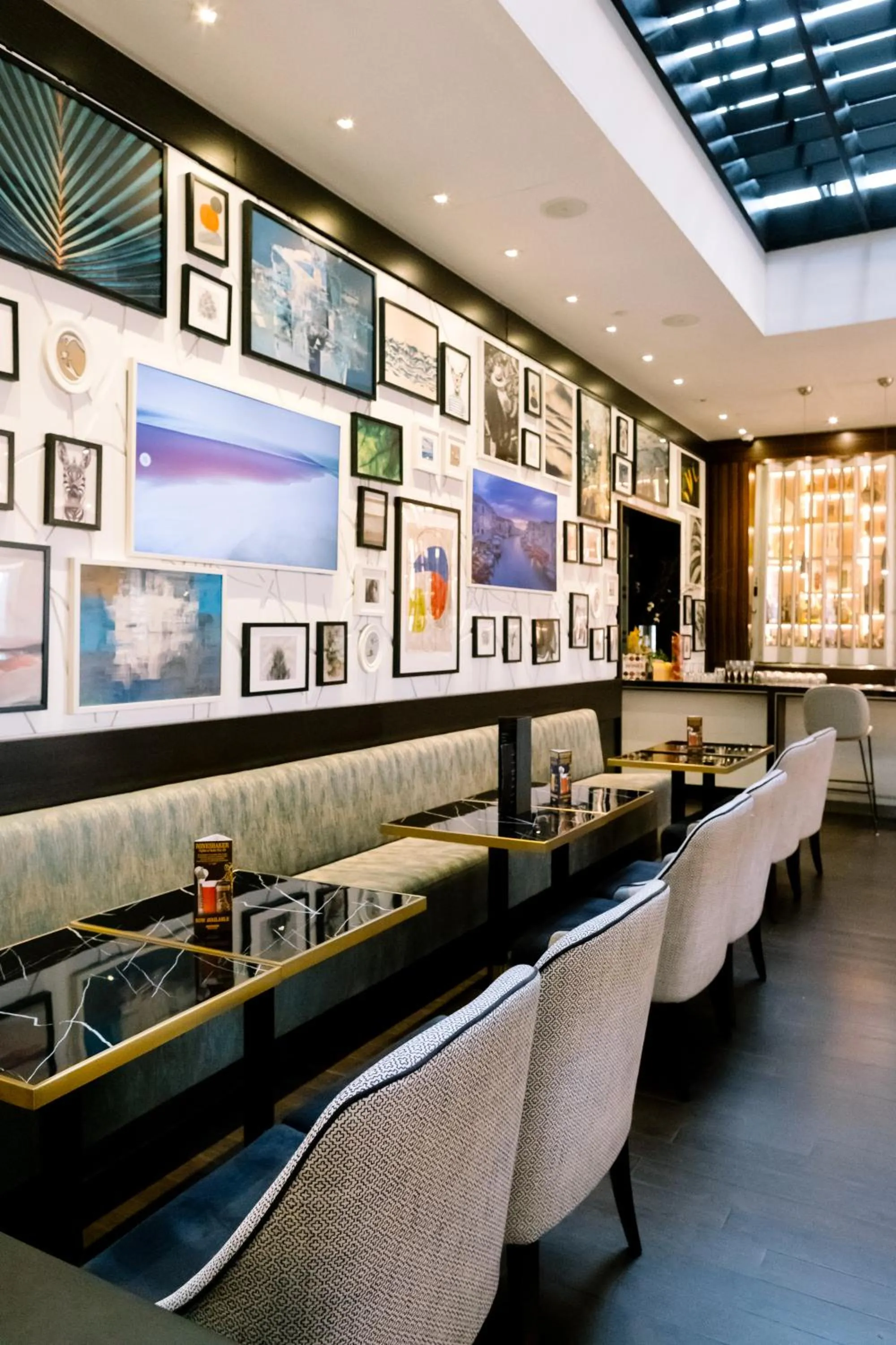 Restaurant/places to eat in Crowne Plaza Toronto - North York by IHG