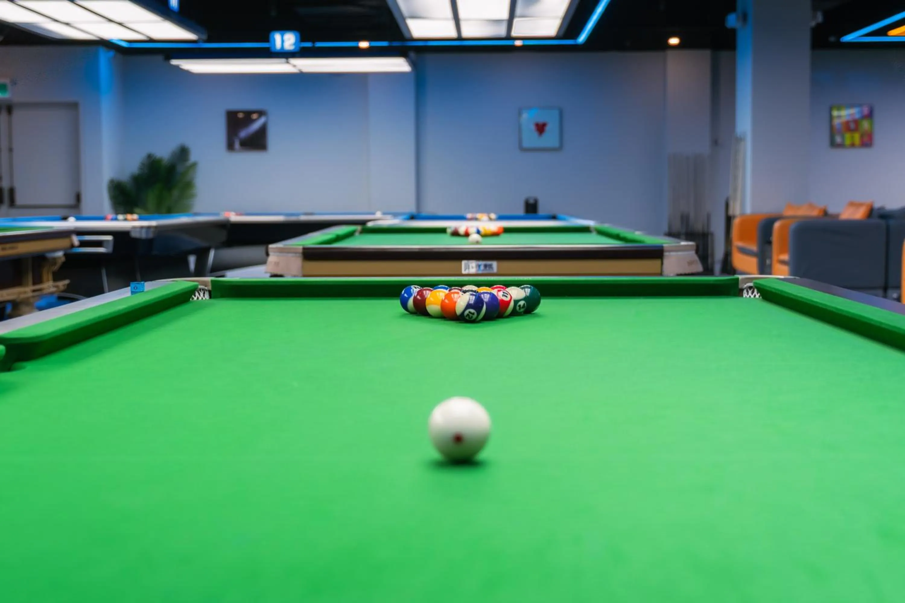 Billiard in Crowne Plaza Toronto - North York by IHG