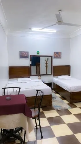 Dream Hotel
