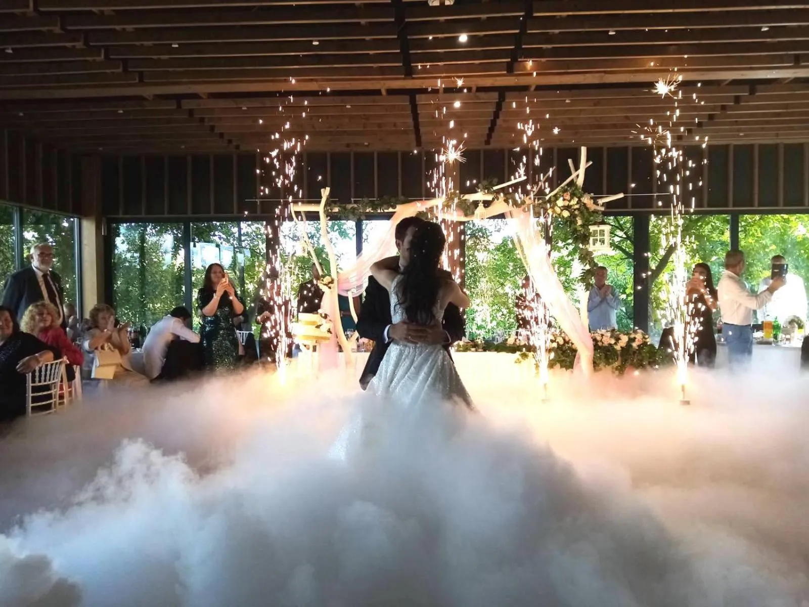 Restaurant/places to eat in Hotel Marina Agreena