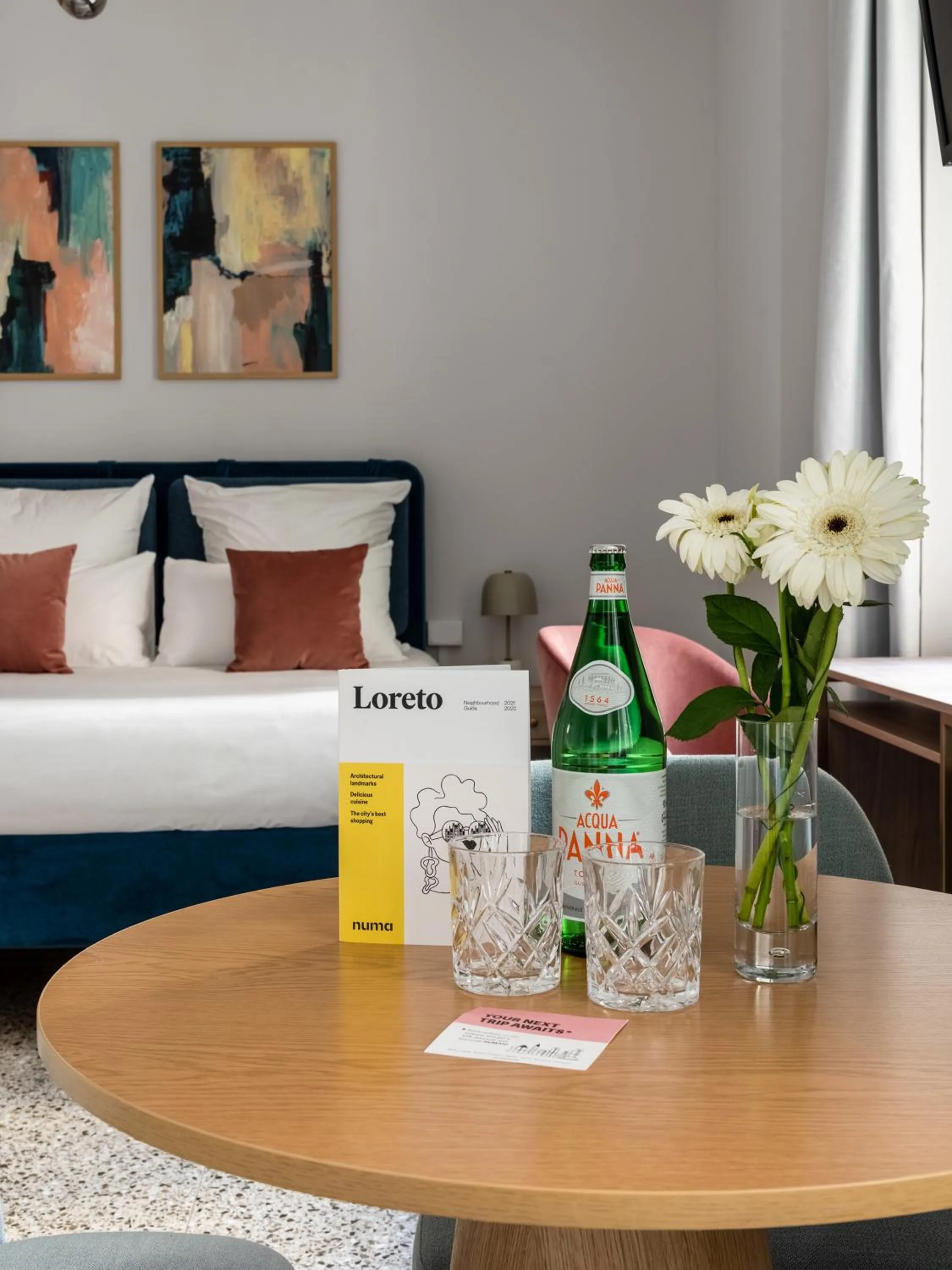 Decorative detail, Bed in Numa Milan Loreto