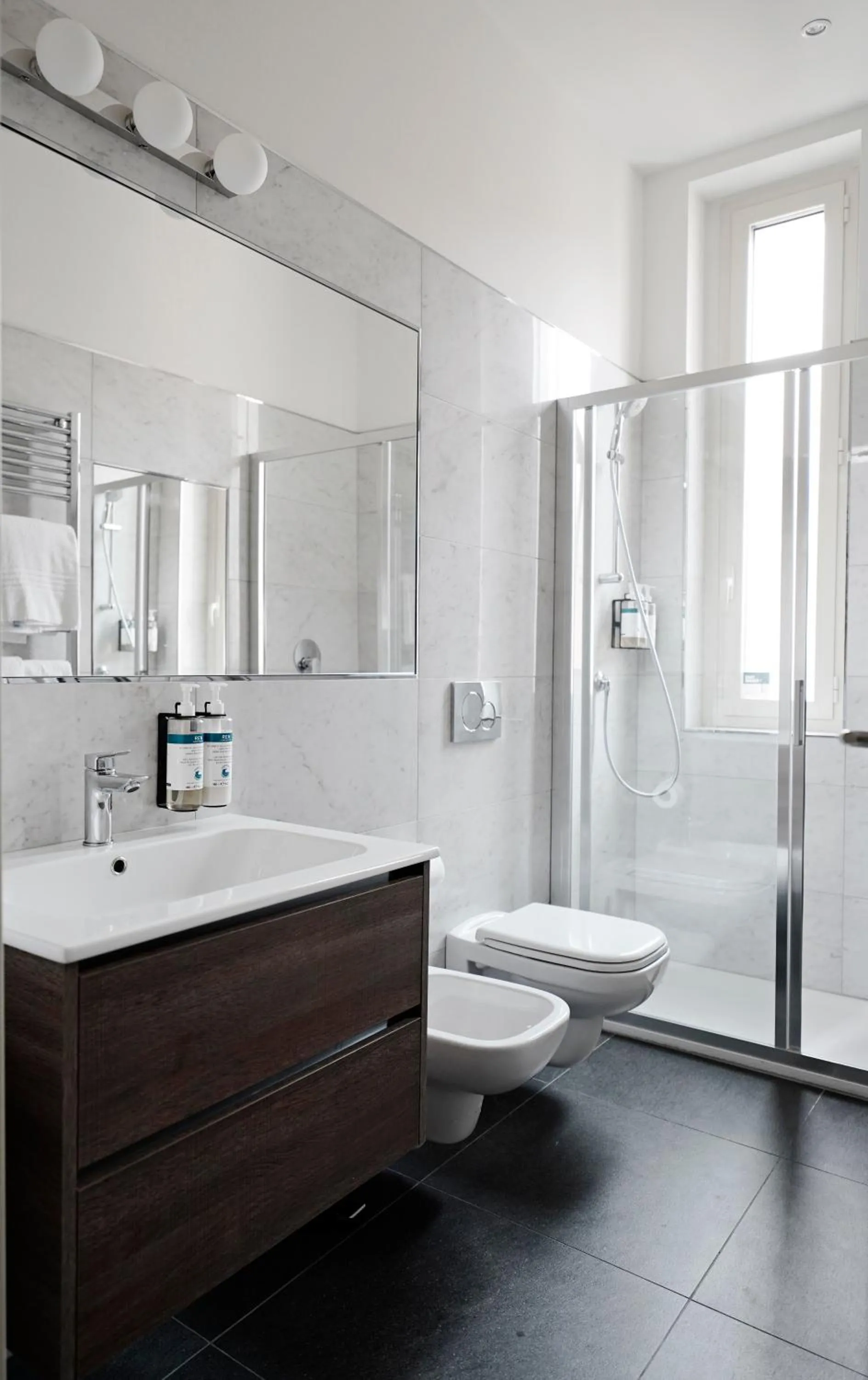 Bathroom in Numa Milan Loreto