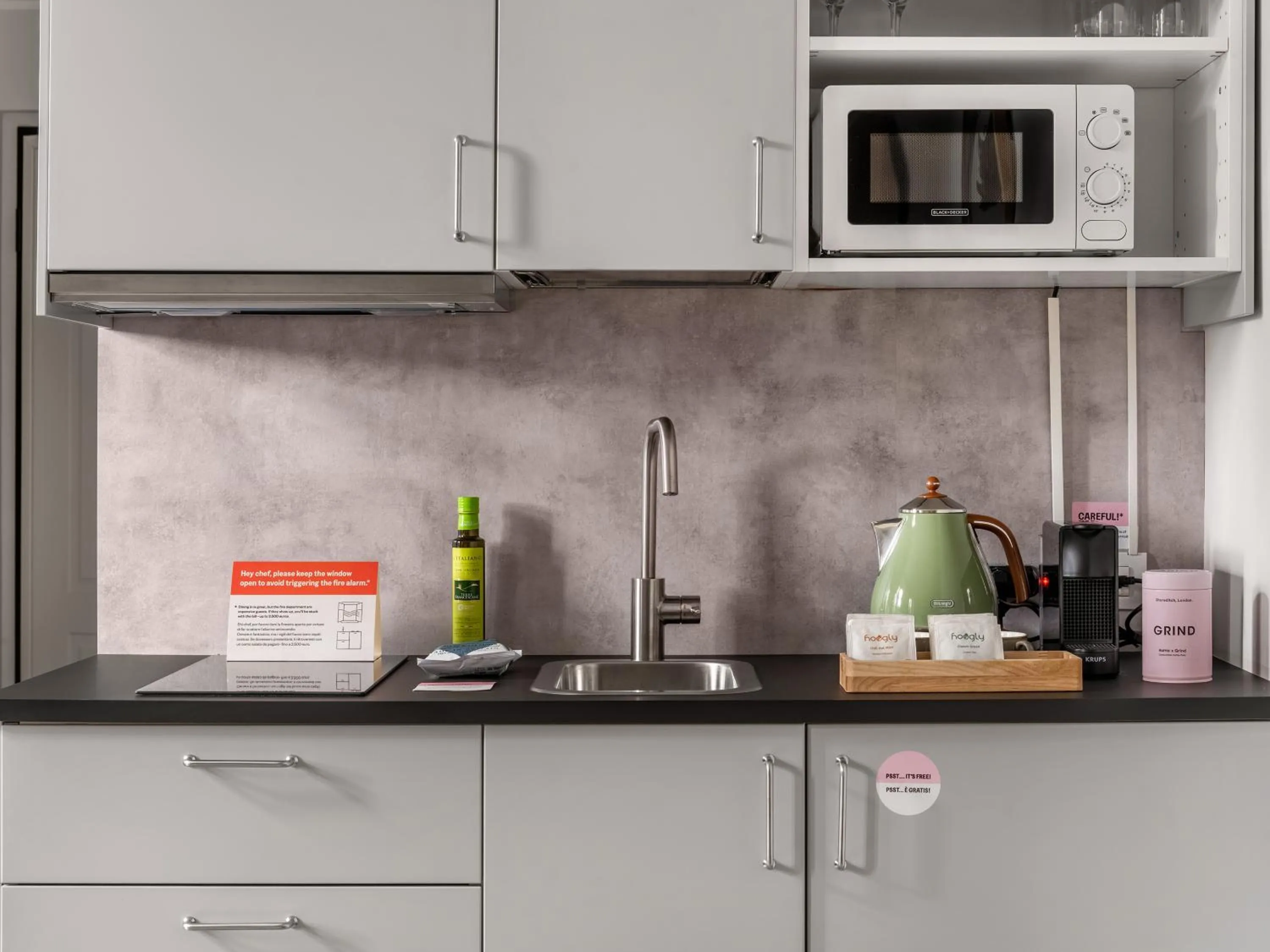 Coffee/tea facilities in Numa Milan Loreto