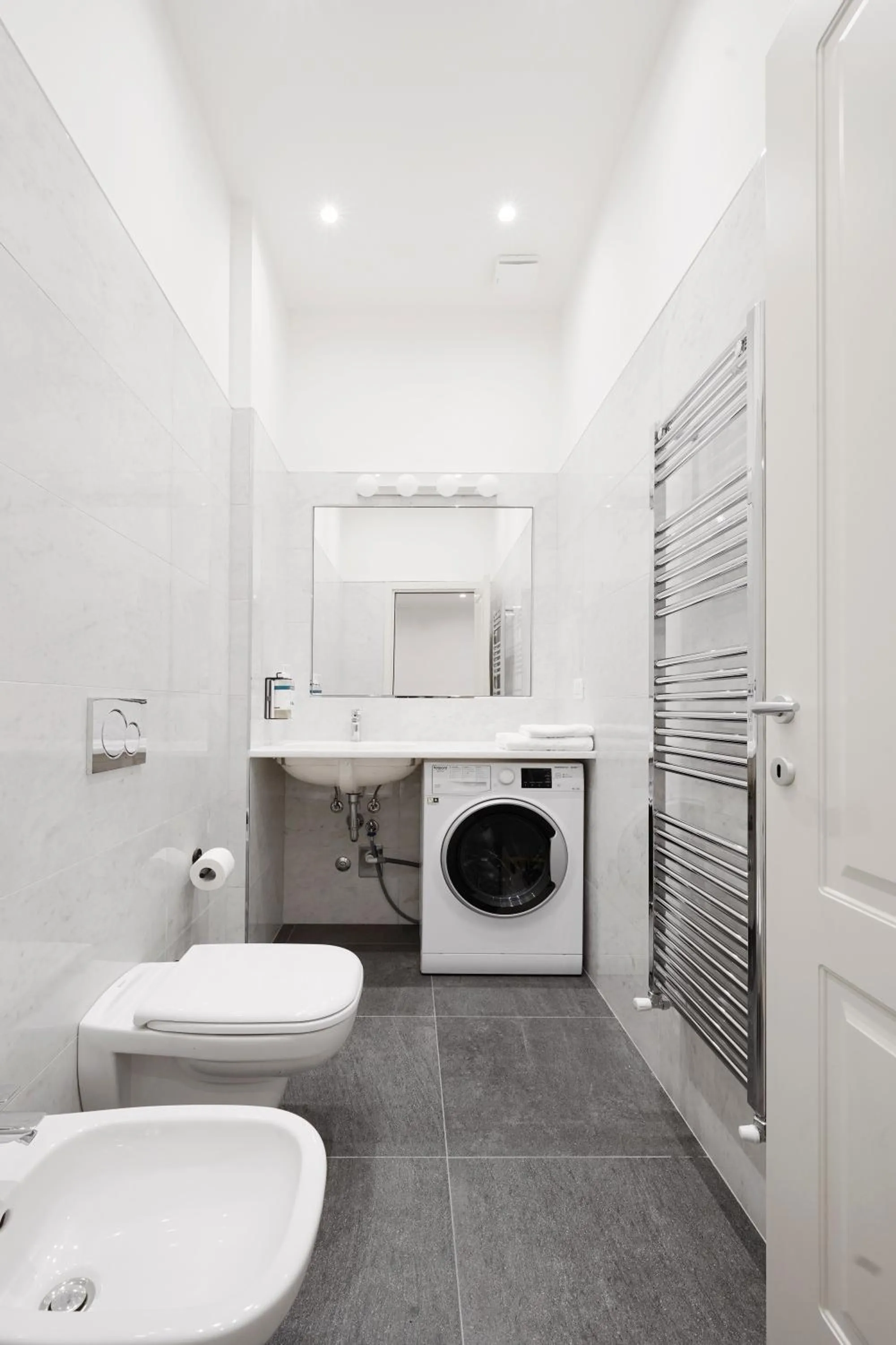 Bathroom in Numa Milan Loreto